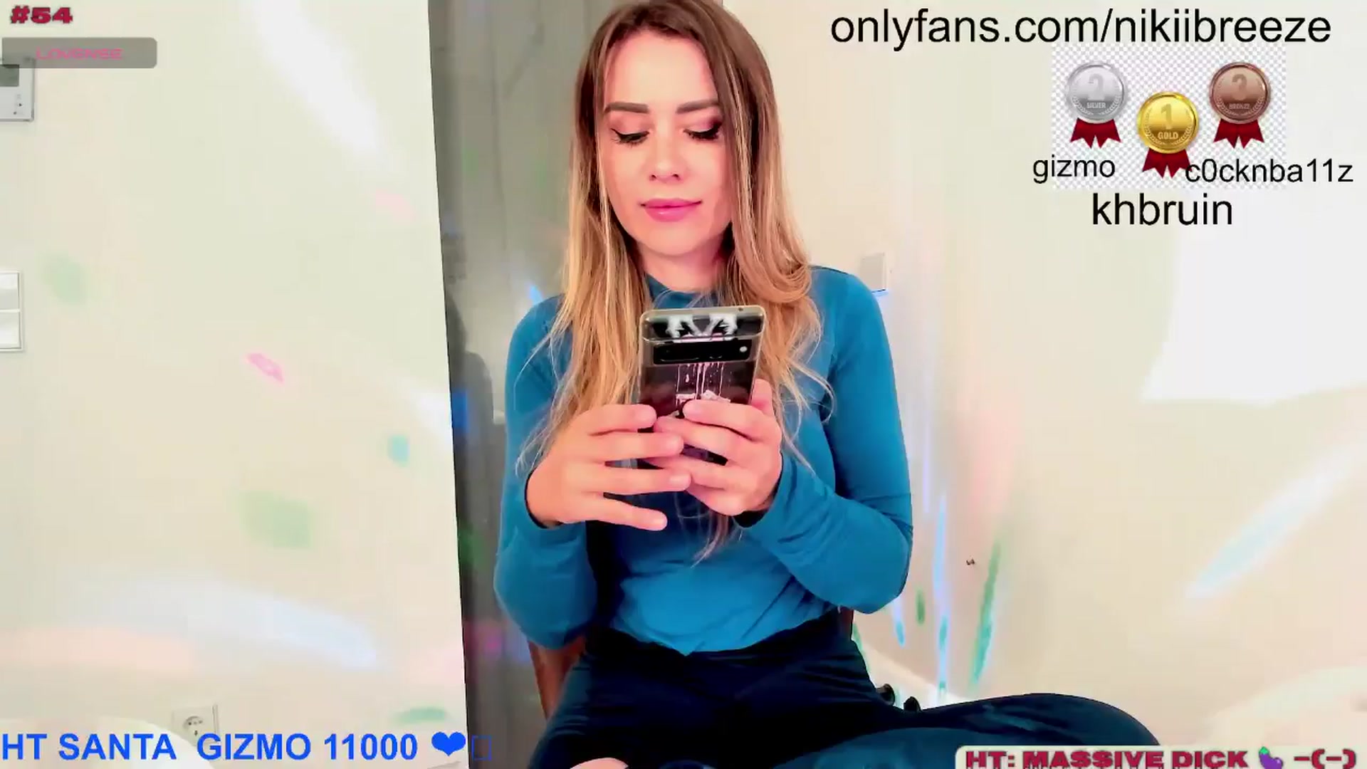 Gallery image thumbnail from BubblyTrouble's myfreecams stream on, 12/29/2024, 24:00 image 1 of 20