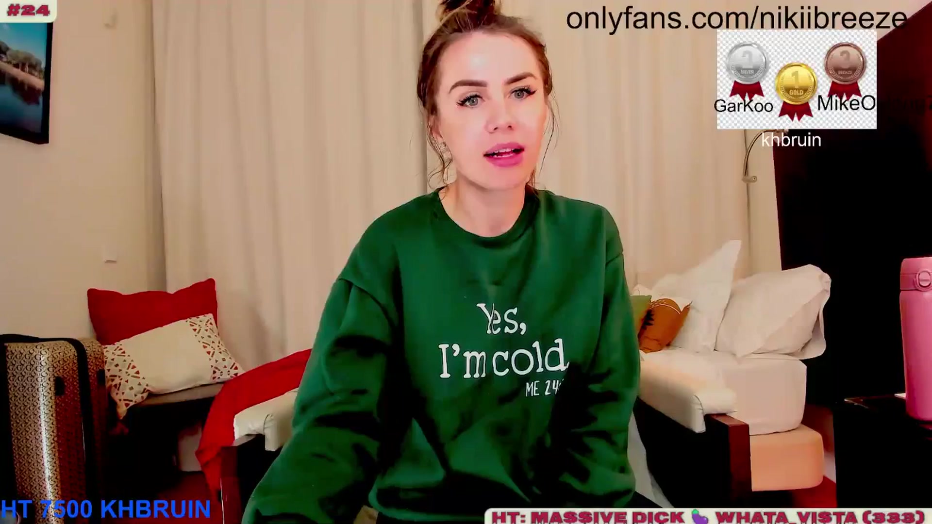 Gallery image thumbnail from BubblyTrouble's myfreecams stream on, 01/08/2025, 02:07 image 4 of 20