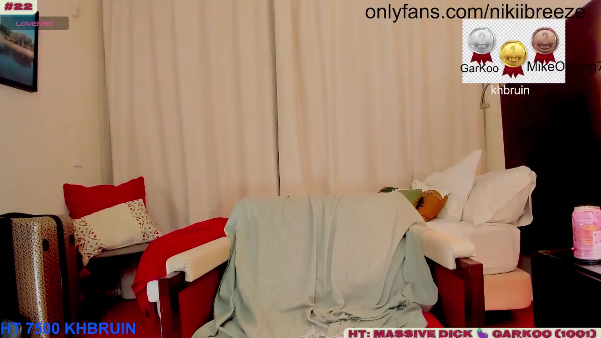 Gallery image thumbnail from BubblyTrouble's myfreecams stream on, 01/09/2025, 02:34 image 2 of 20