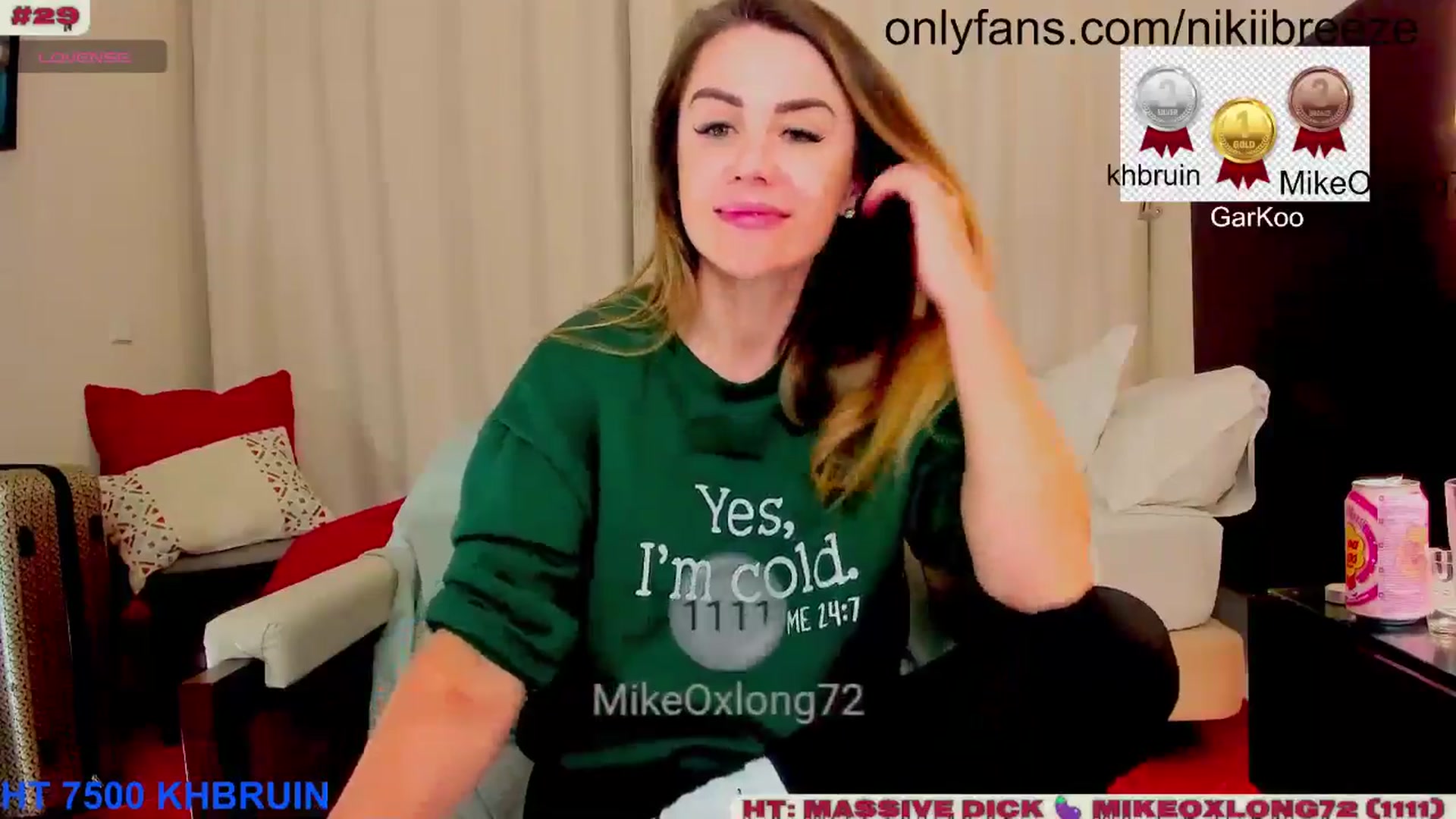 Gallery image thumbnail from BubblyTrouble's myfreecams stream on, 01/11/2025, 01:40 image 13 of 20