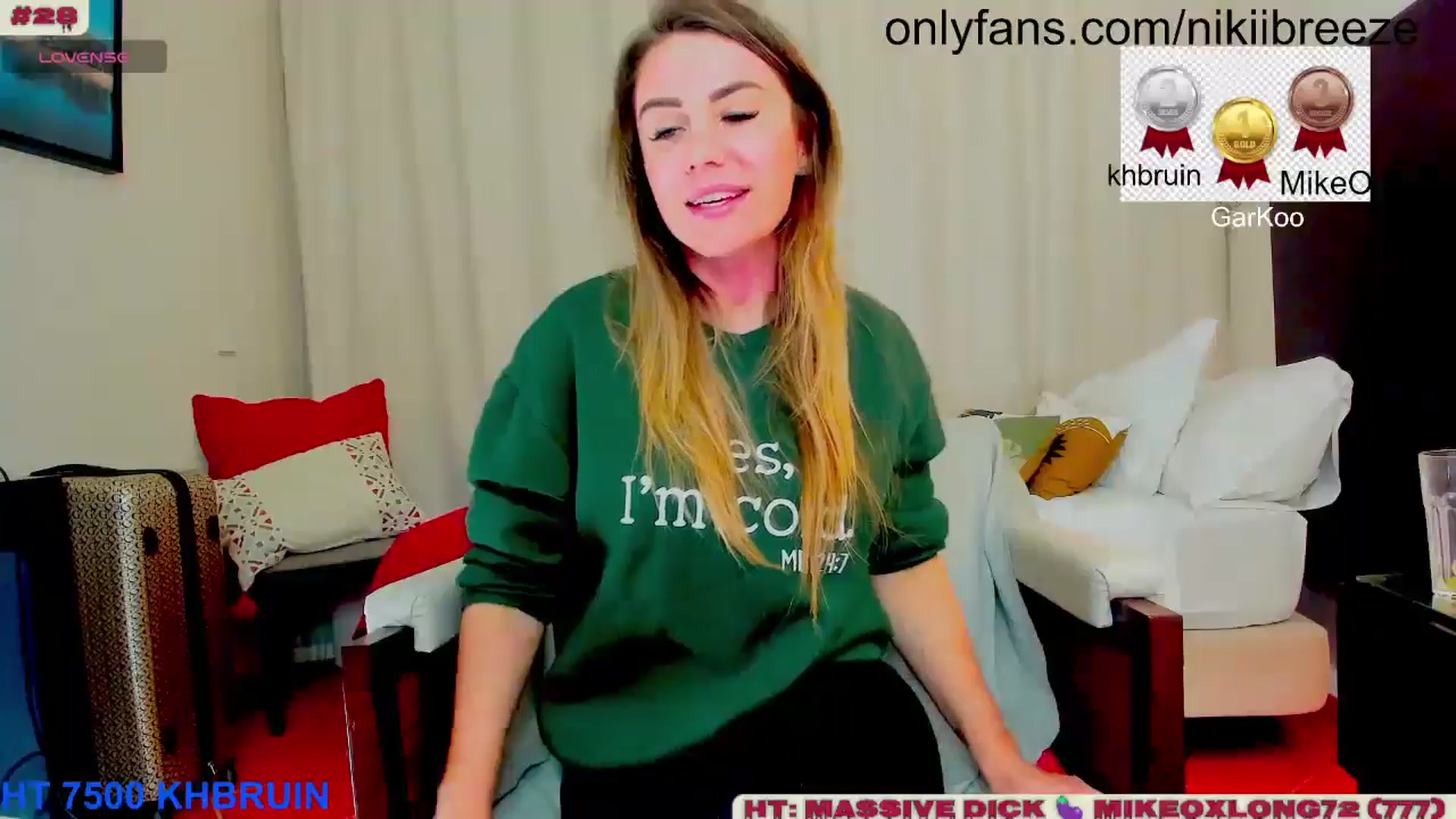 Gallery image thumbnail from BubblyTrouble's myfreecams stream on, 01/15/2025, 02:36 image 7 of 20