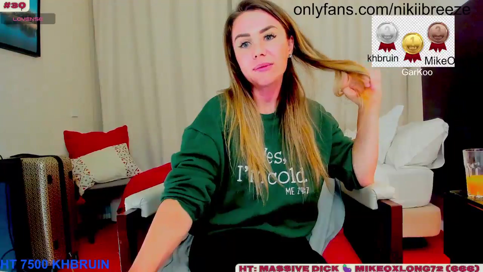 Gallery image thumbnail from BubblyTrouble's myfreecams stream on, 01/15/2025, 02:36 image 3 of 20