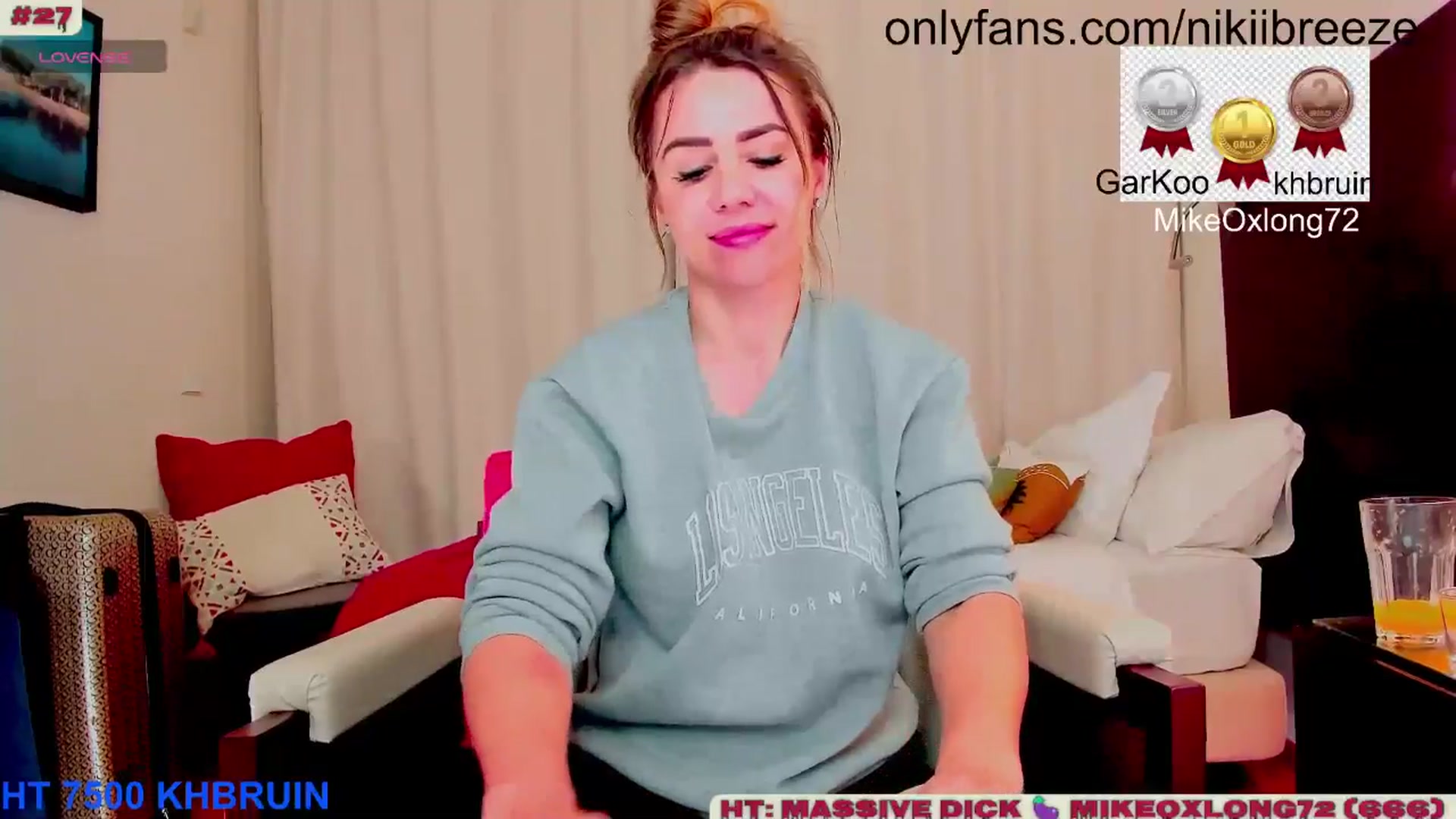 Gallery image thumbnail from BubblyTrouble's myfreecams stream on, 01/20/2025, 02:33 image 5 of 20