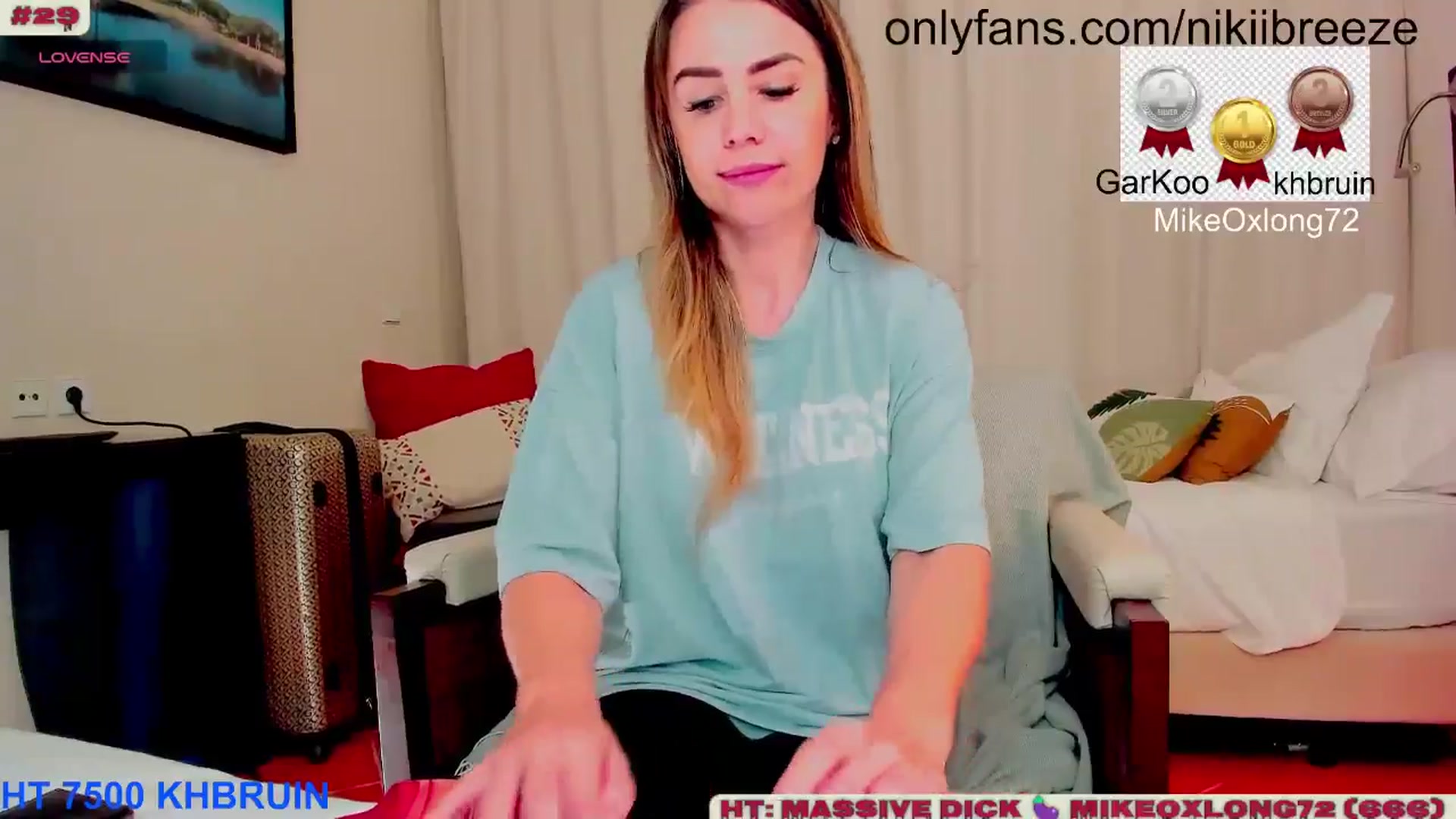 Gallery image thumbnail from BubblyTrouble's myfreecams stream on, 01/22/2025, 23:56 image 10 of 20