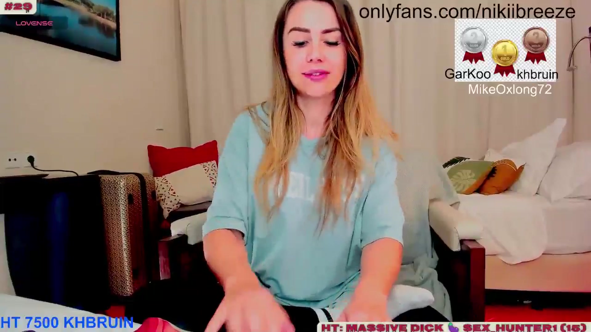 Gallery image thumbnail from BubblyTrouble's myfreecams stream on, 01/22/2025, 23:56 image 6 of 20