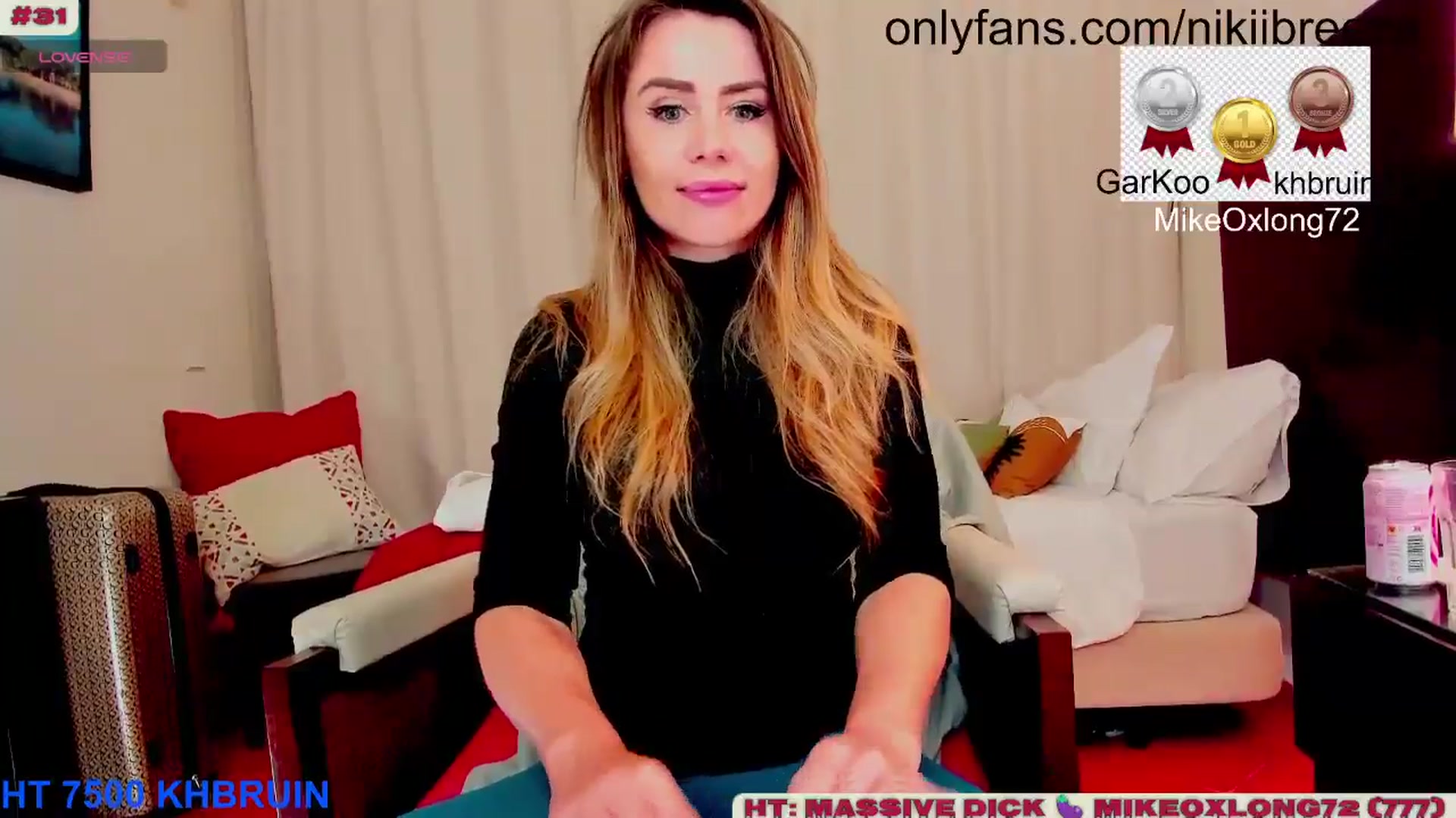 Gallery image thumbnail from BubblyTrouble's myfreecams stream on, 01/24/2025, 03:25 image 8 of 20