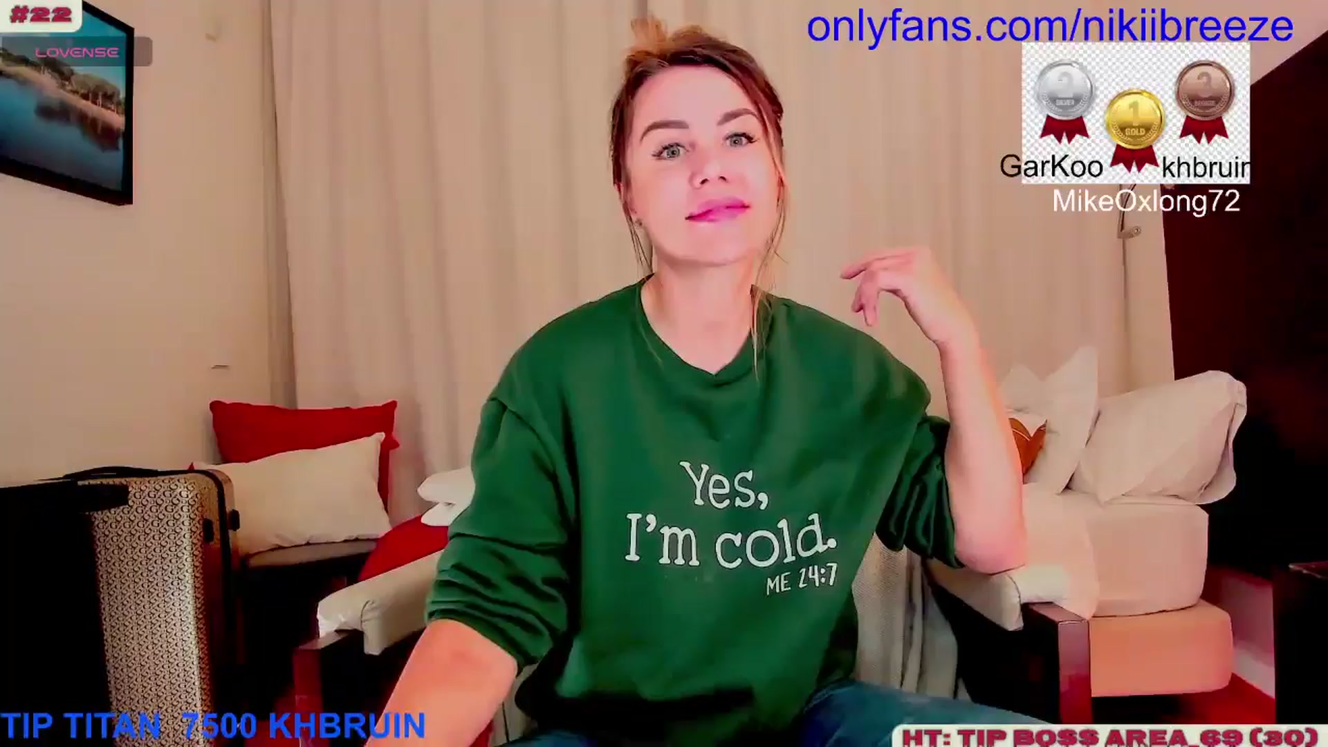 Gallery image thumbnail from BubblyTrouble's myfreecams stream on, 01/27/2025, 20:19 image 6 of 20