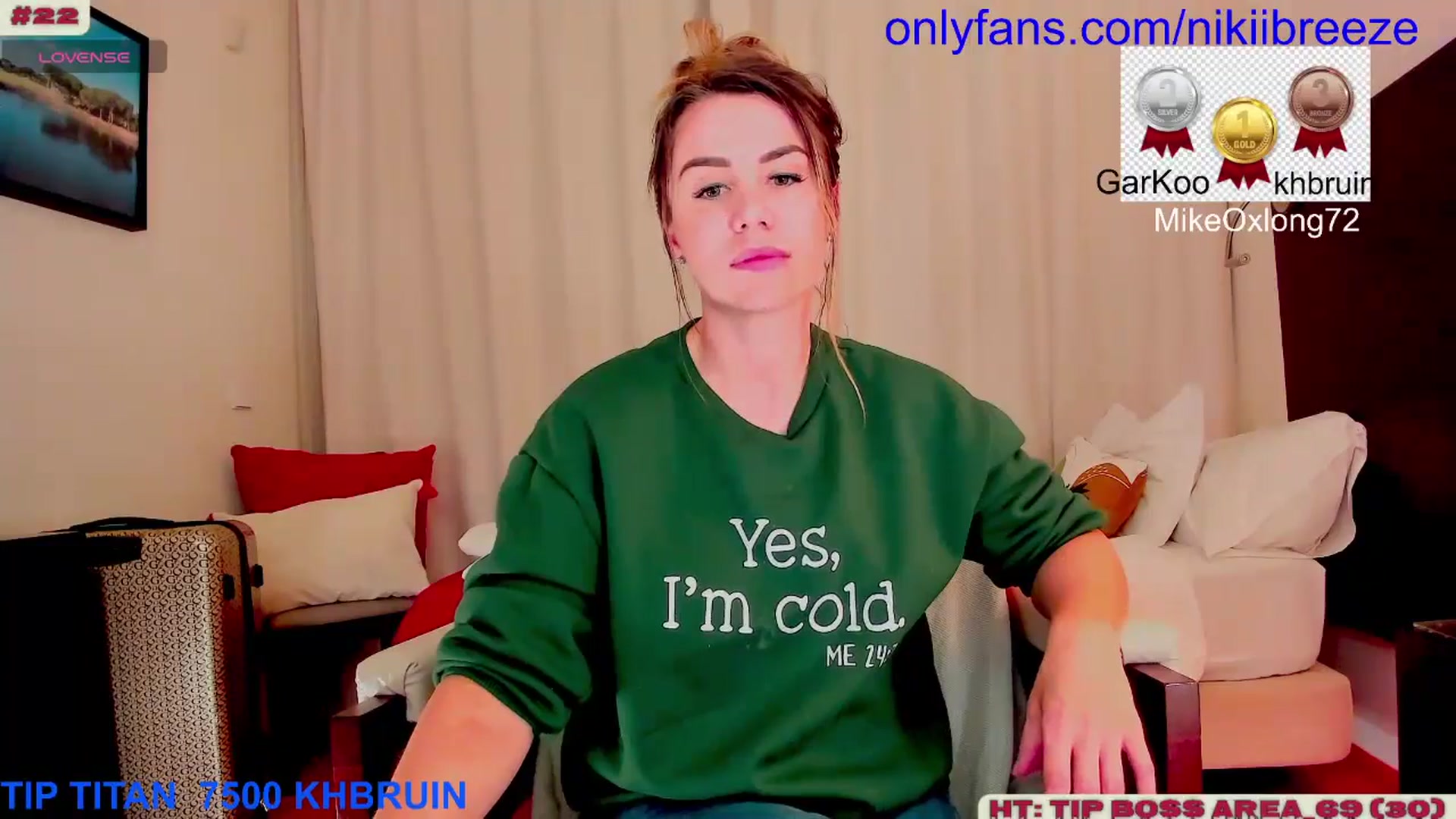 Gallery image thumbnail from BubblyTrouble's myfreecams stream on, 01/27/2025, 20:19 image 13 of 20