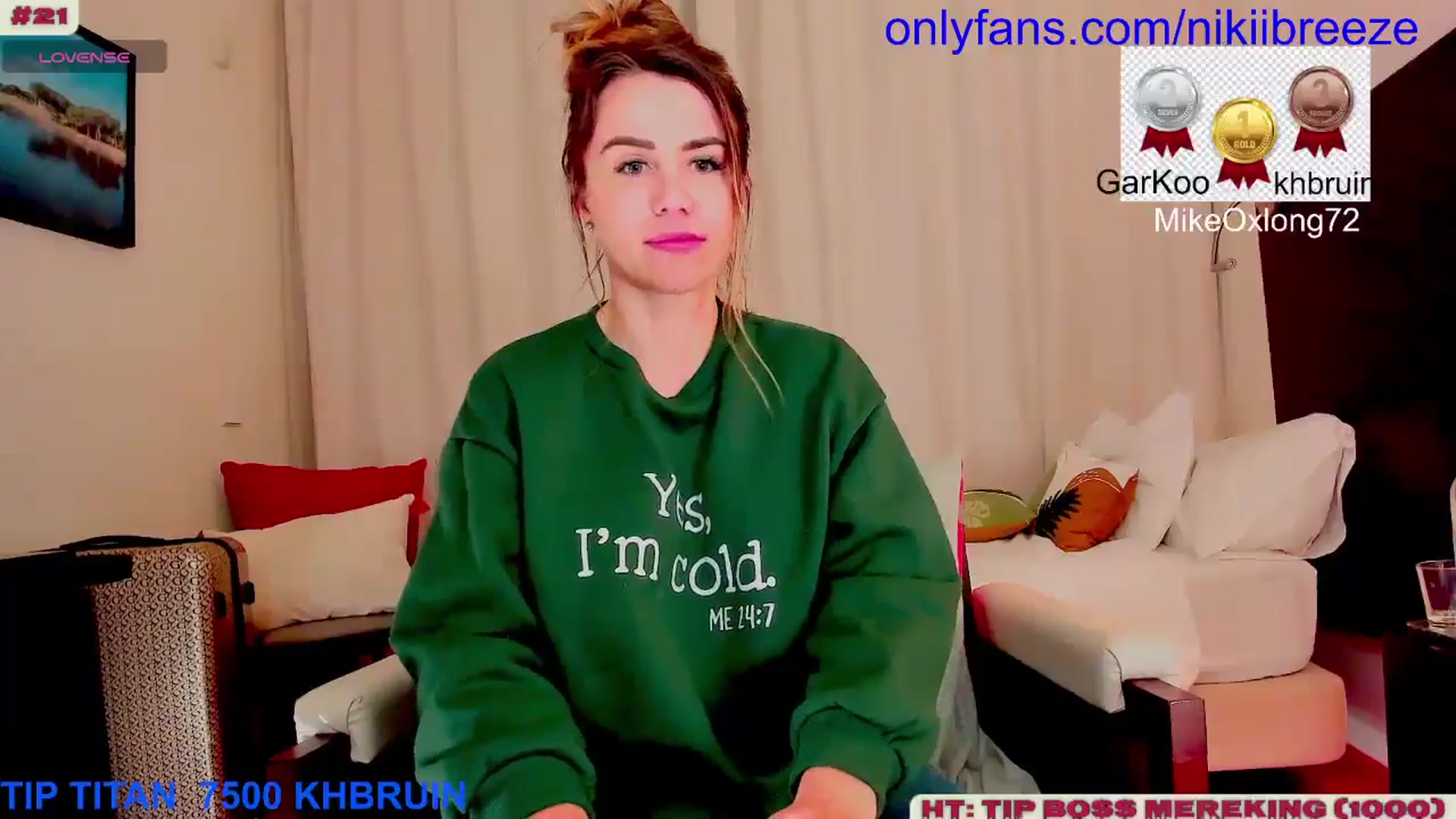 Gallery image thumbnail from BubblyTrouble's myfreecams stream on, 01/28/2025, 24:07 image 7 of 20