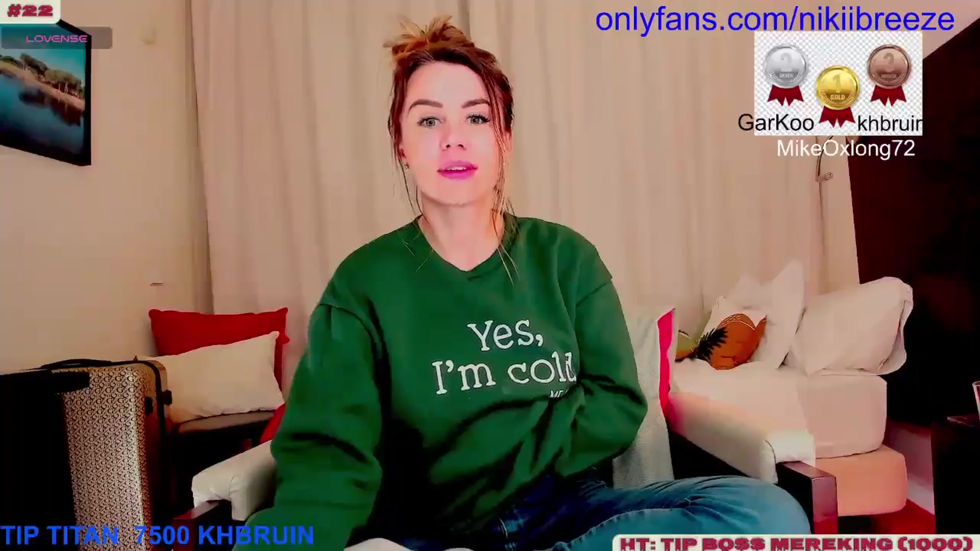 Gallery image thumbnail from BubblyTrouble's myfreecams stream on, 01/28/2025, 24:07 image 3 of 20