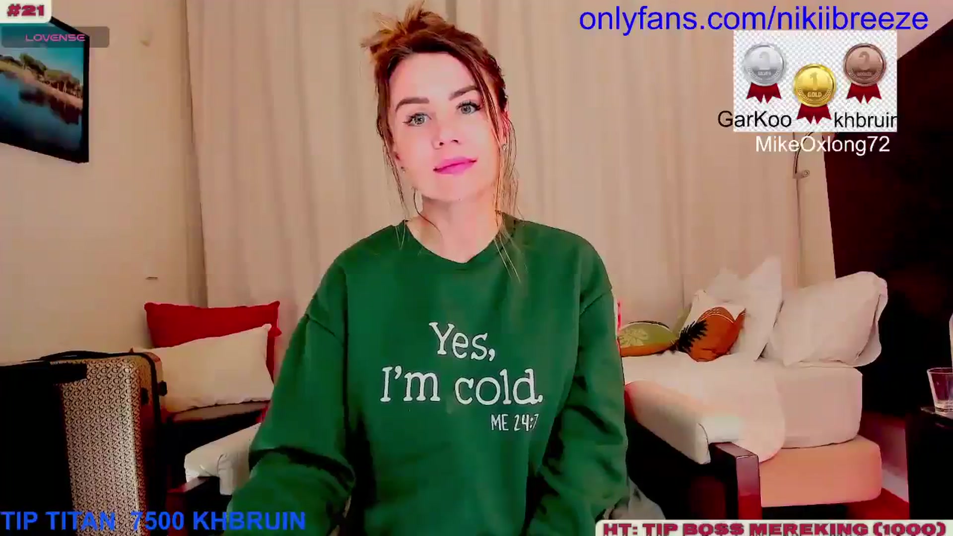 Gallery image thumbnail from BubblyTrouble's myfreecams stream on, 01/28/2025, 24:07 image 11 of 20
