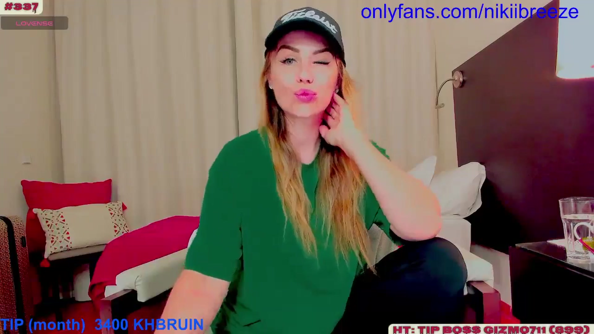 Gallery image thumbnail from BubblyTrouble's myfreecams stream on, 02/20/2025, 23:40 image 2 of 20
