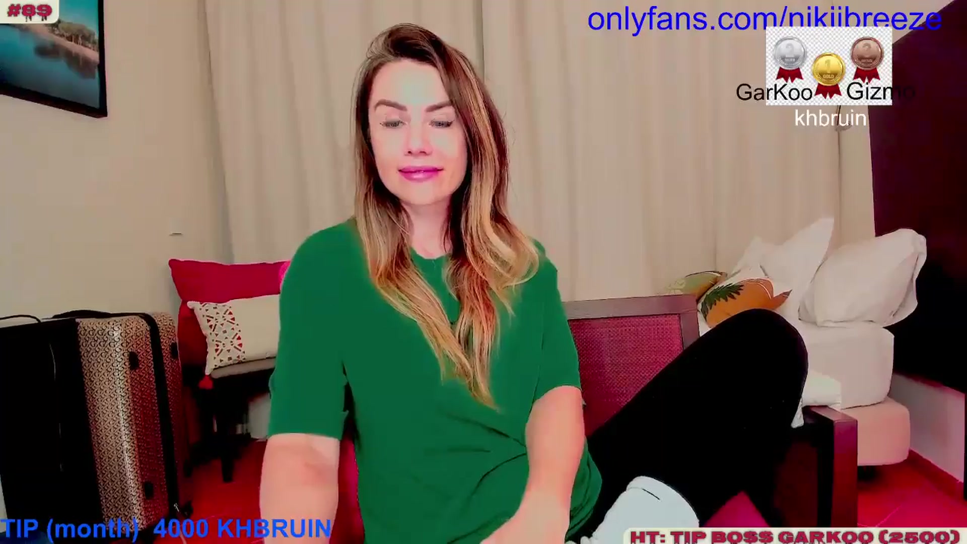 Gallery image thumbnail from BubblyTrouble's myfreecams stream on, 03/02/2025, 18:35 image 17 of 20