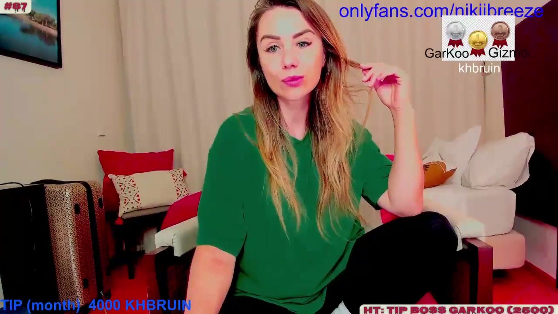 Gallery image thumbnail from BubblyTrouble's myfreecams stream on, 03/02/2025, 18:35 image 8 of 20