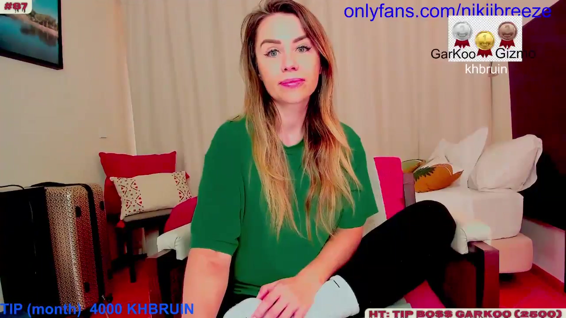 Gallery image thumbnail from BubblyTrouble's myfreecams stream on, 03/02/2025, 18:35 image 2 of 20