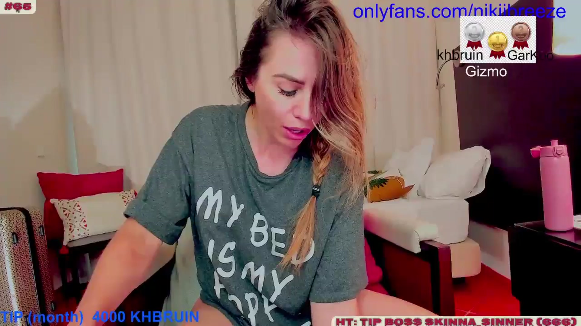 Gallery image thumbnail from BubblyTrouble's myfreecams stream on, 03/05/2025, 14:24 image 6 of 20