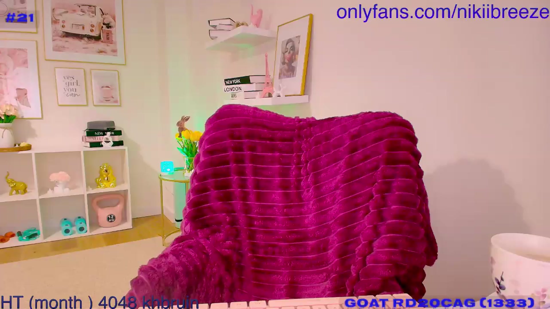 Gallery image thumbnail from BubblyTrouble's myfreecams stream on, 05/11/2026, 05:44 image 1 of 20