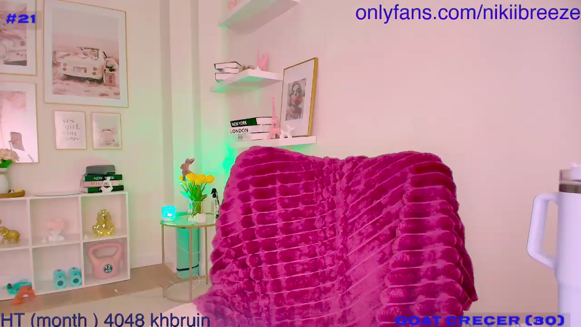 Gallery image thumbnail from BubblyTrouble's myfreecams stream on, 05/11/2026, 18:12 image 17 of 20