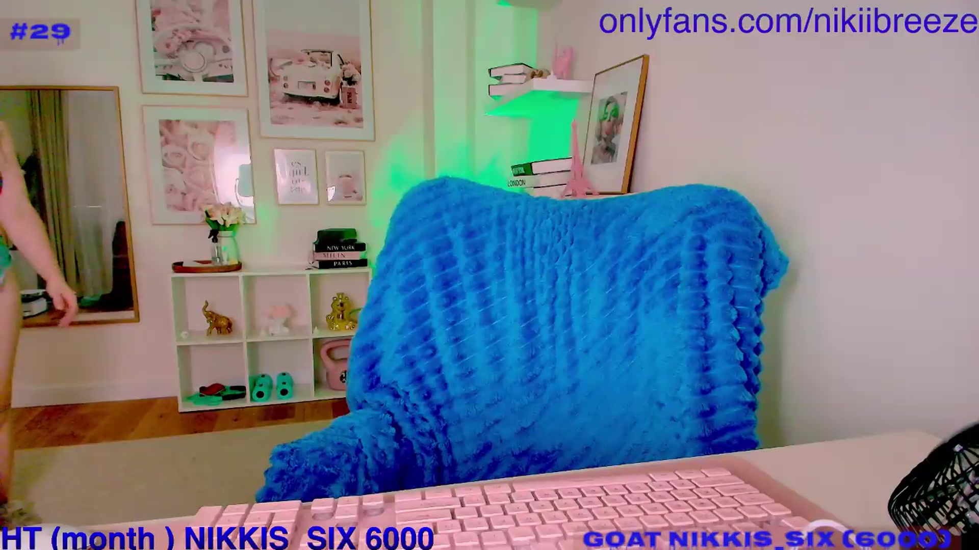 Gallery image thumbnail from BubblyTrouble's myfreecams stream on, 06/22/2026, 02:17 image 11 of 20