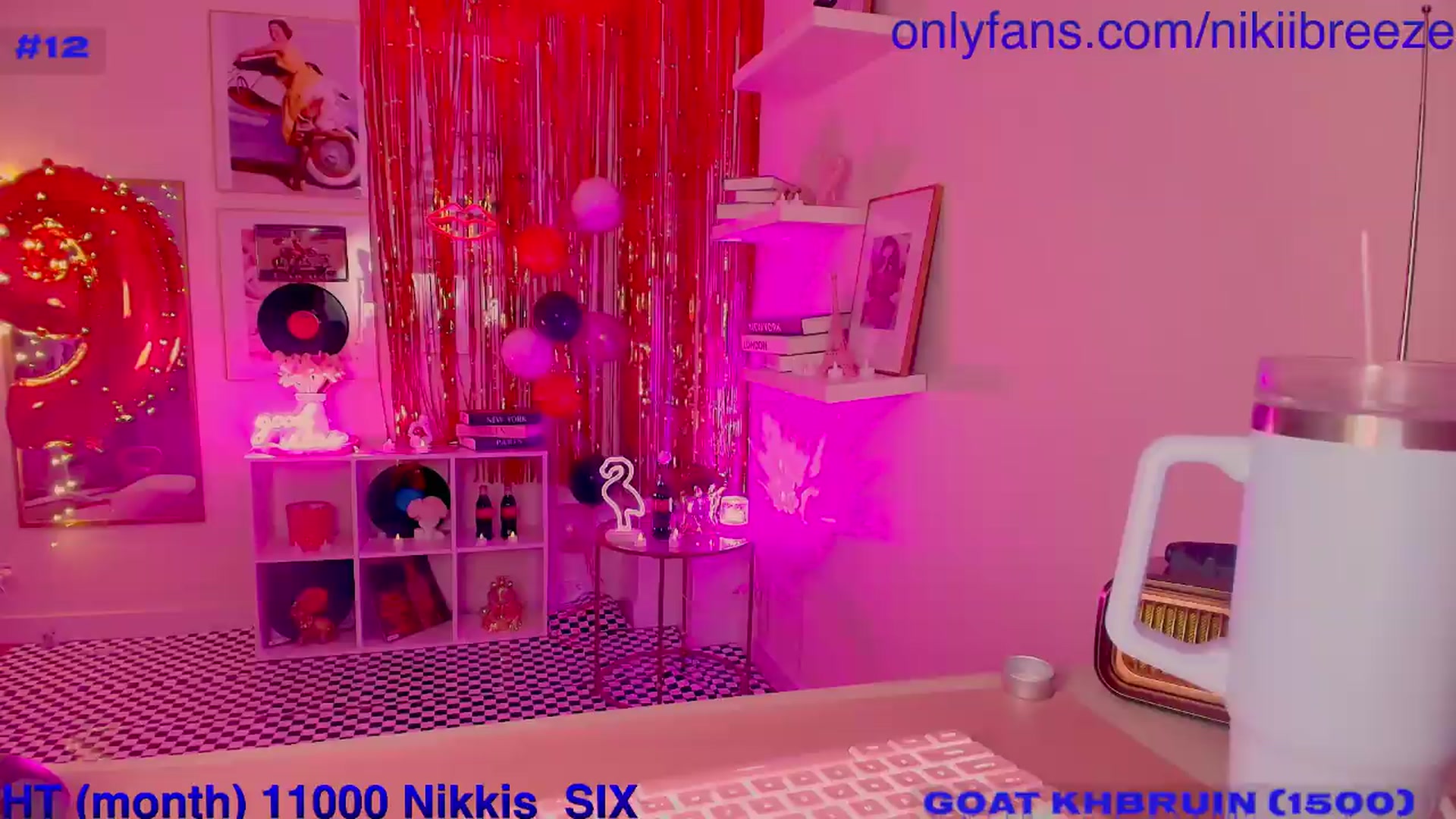 Gallery image thumbnail from BubblyTrouble's myfreecams stream on, 07/19/2026, 01:10 image 5 of 20