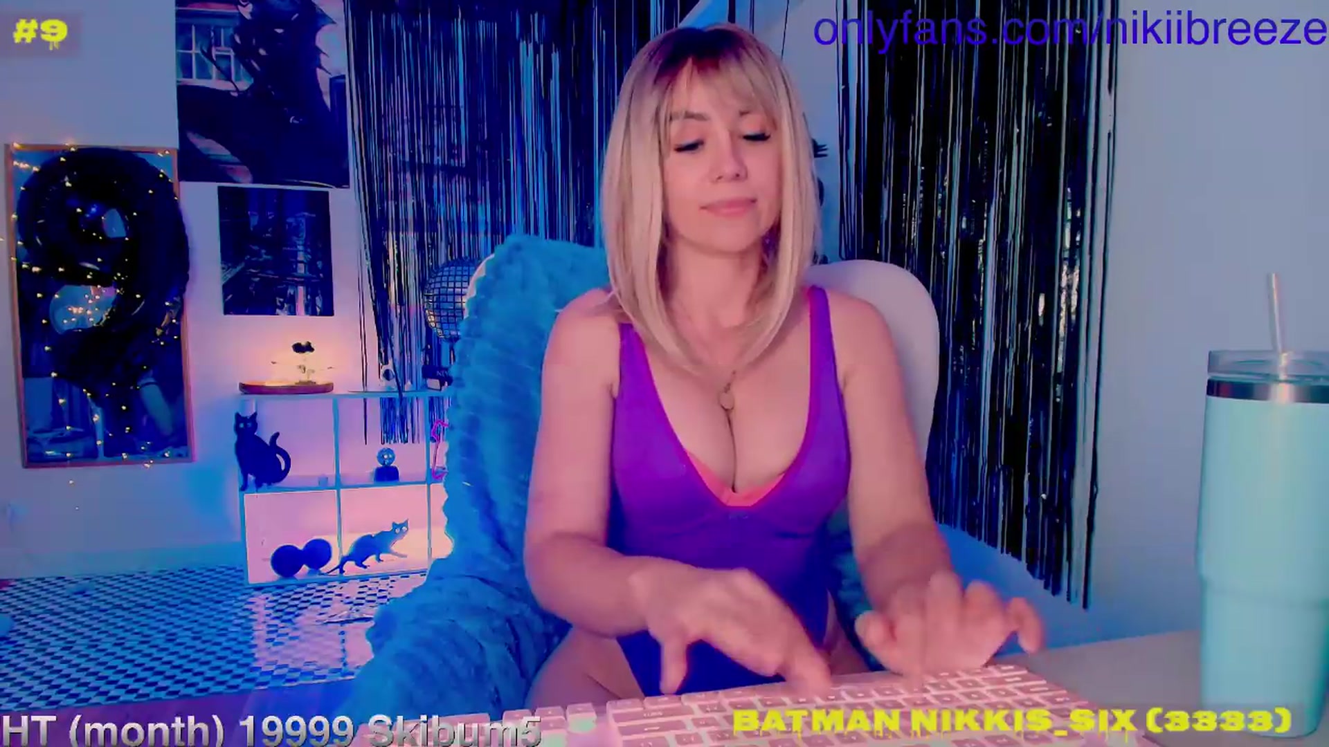 Gallery image thumbnail from BubblyTrouble's myfreecams stream on, 07/28/2026, 24:01 image 10 of 20