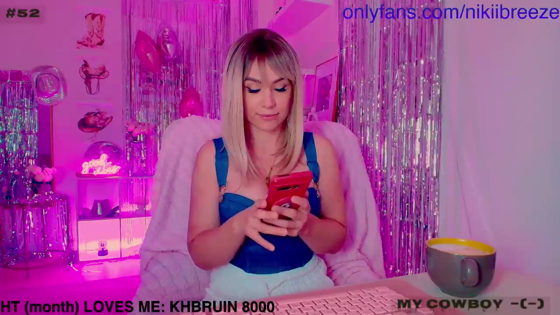Gallery image thumbnail from BubblyTrouble's myfreecams stream on, 08/14/2026, 23:17 image 4 of 20