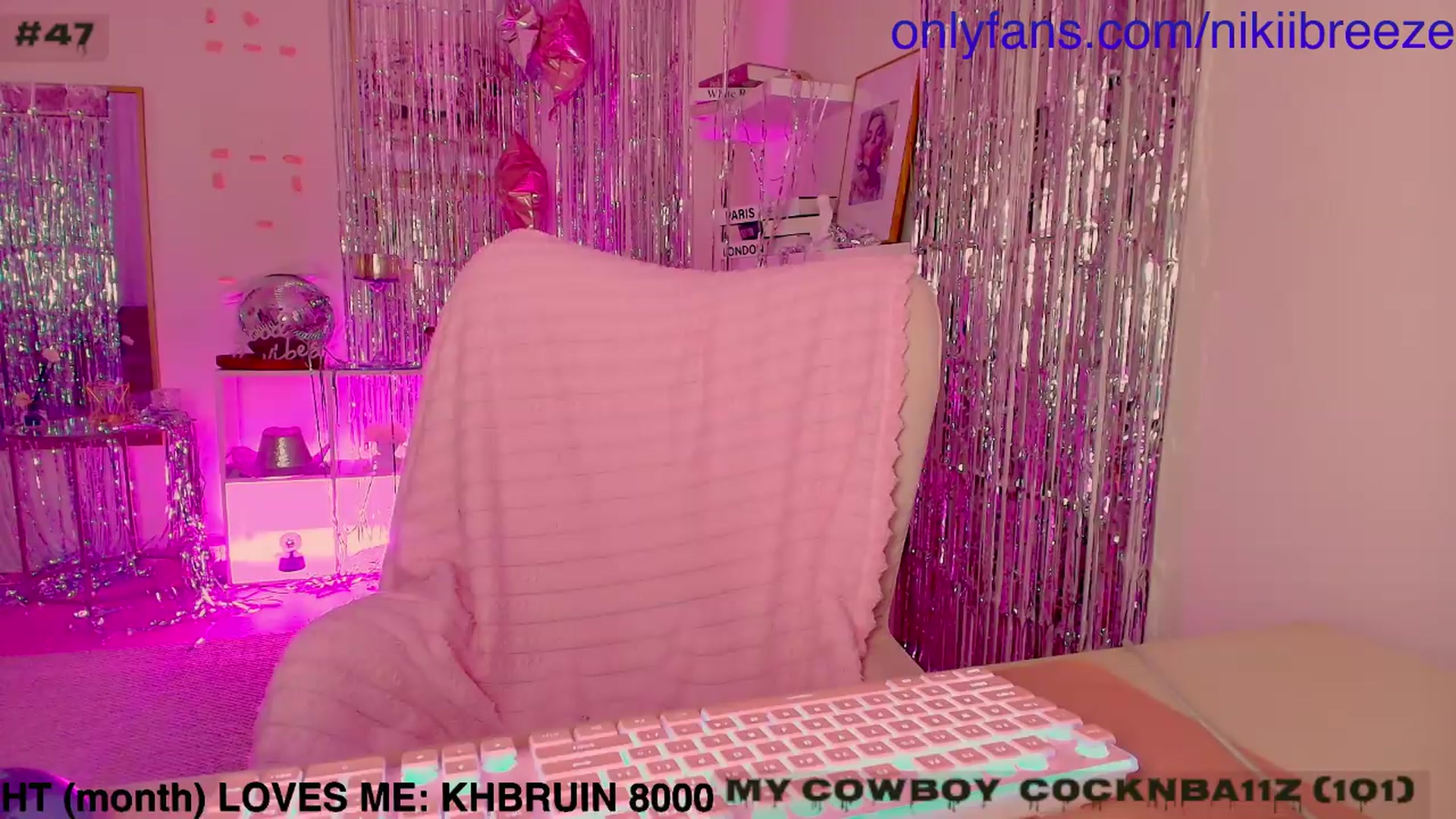 Gallery image thumbnail from BubblyTrouble's myfreecams stream on, 08/21/2026, 22:14 image 12 of 20