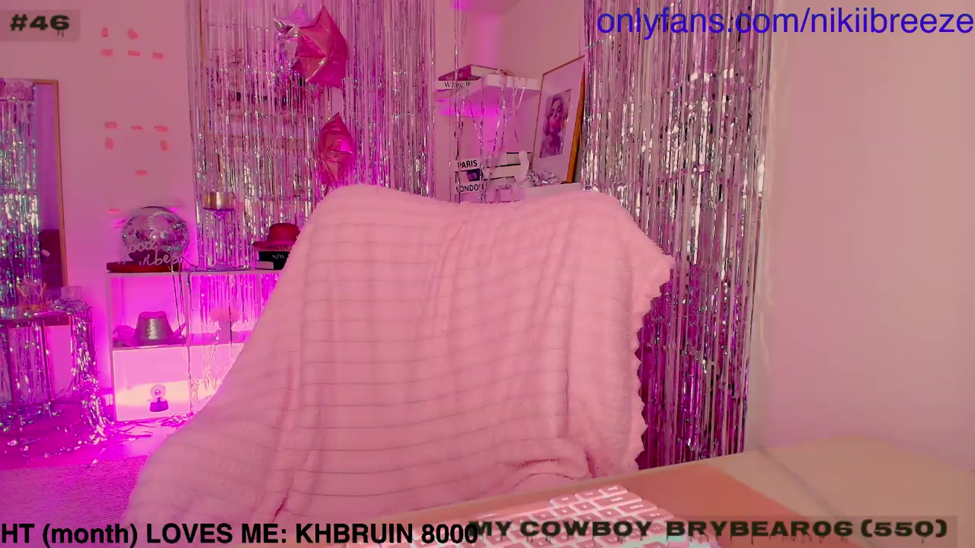 Gallery image thumbnail from BubblyTrouble's myfreecams stream on, 08/22/2026, 24:25 image 8 of 20