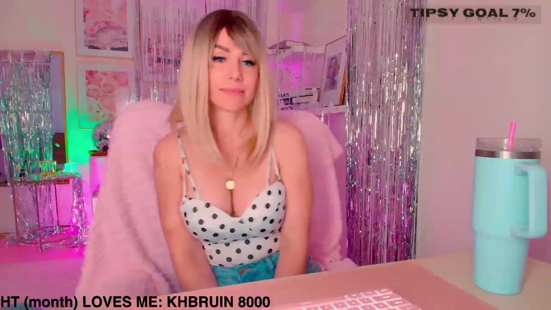 Gallery image thumbnail from BubblyTrouble's myfreecams stream on, 08/23/2026, 15:40 image 15 of 20