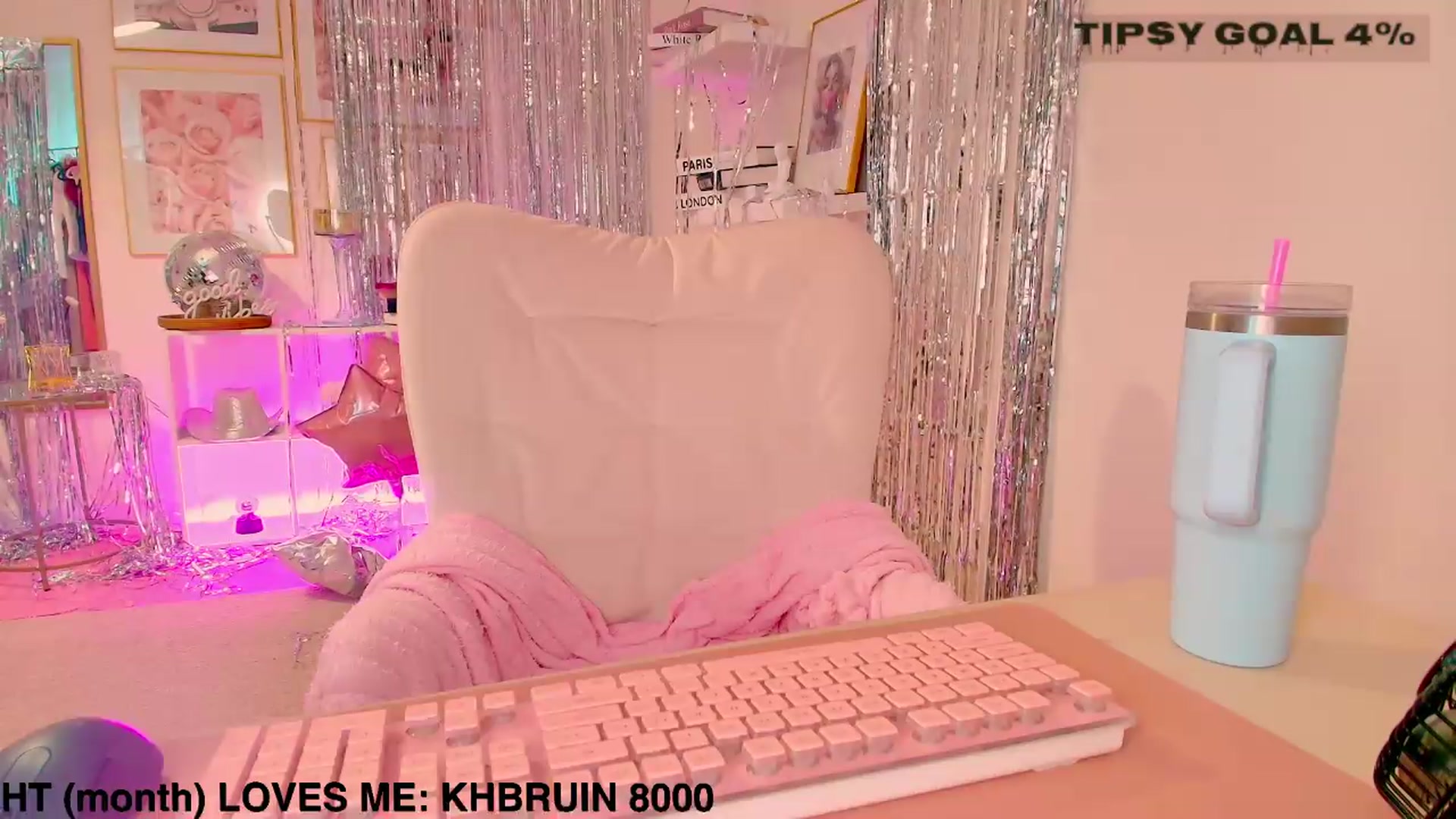 Gallery image thumbnail from BubblyTrouble's myfreecams stream on, 08/25/2026, 16:16 image 11 of 20