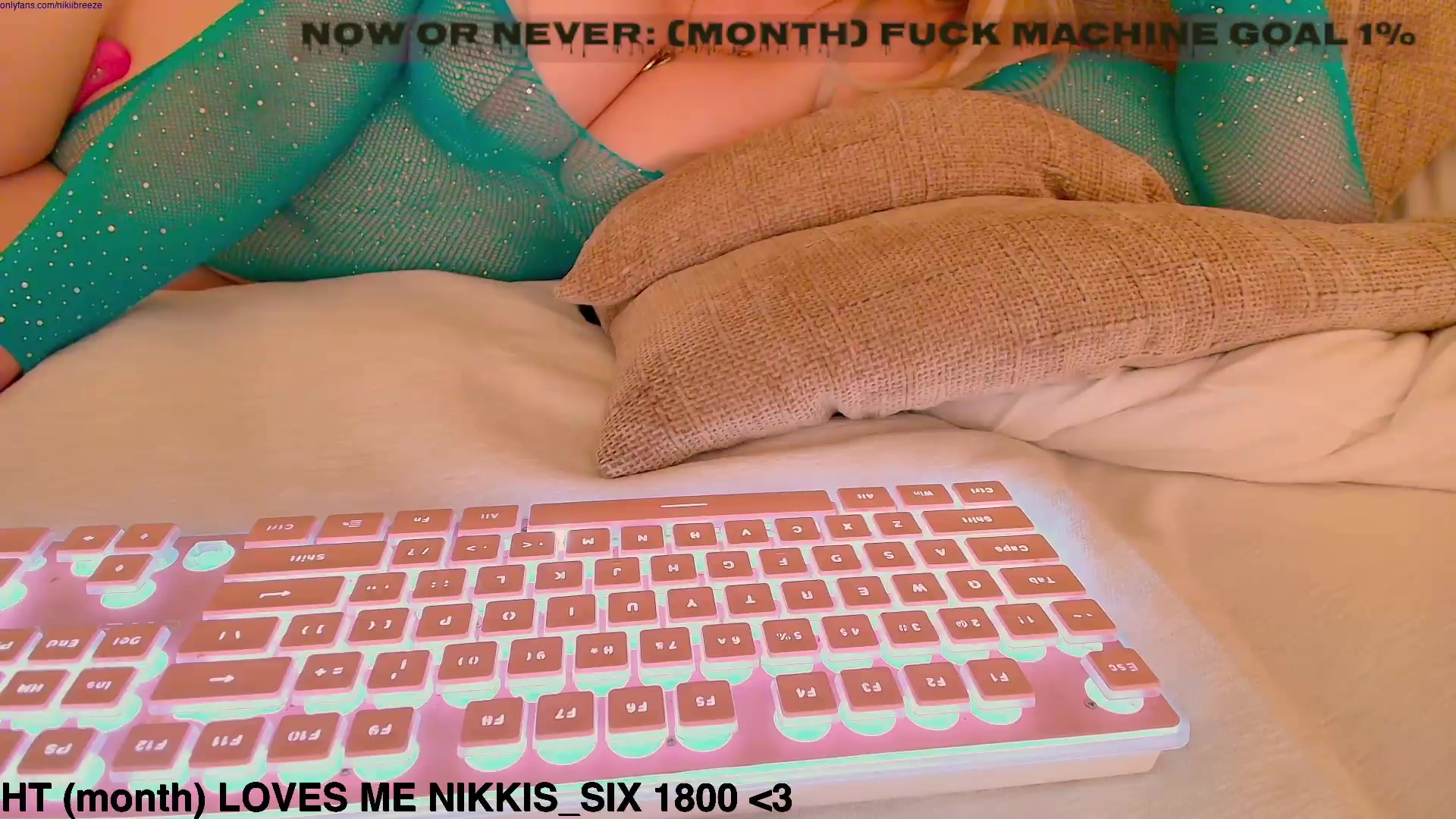 Gallery image thumbnail from BubblyTrouble's myfreecams stream on, 09/03/2026, 02:00 image 18 of 20