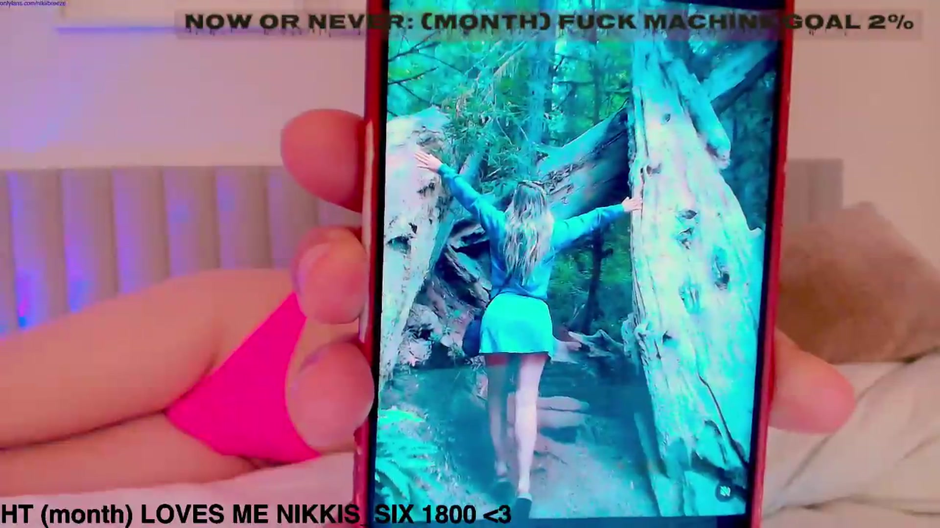Gallery image thumbnail from BubblyTrouble's myfreecams stream on, 09/04/2026, 18:08 image 4 of 20