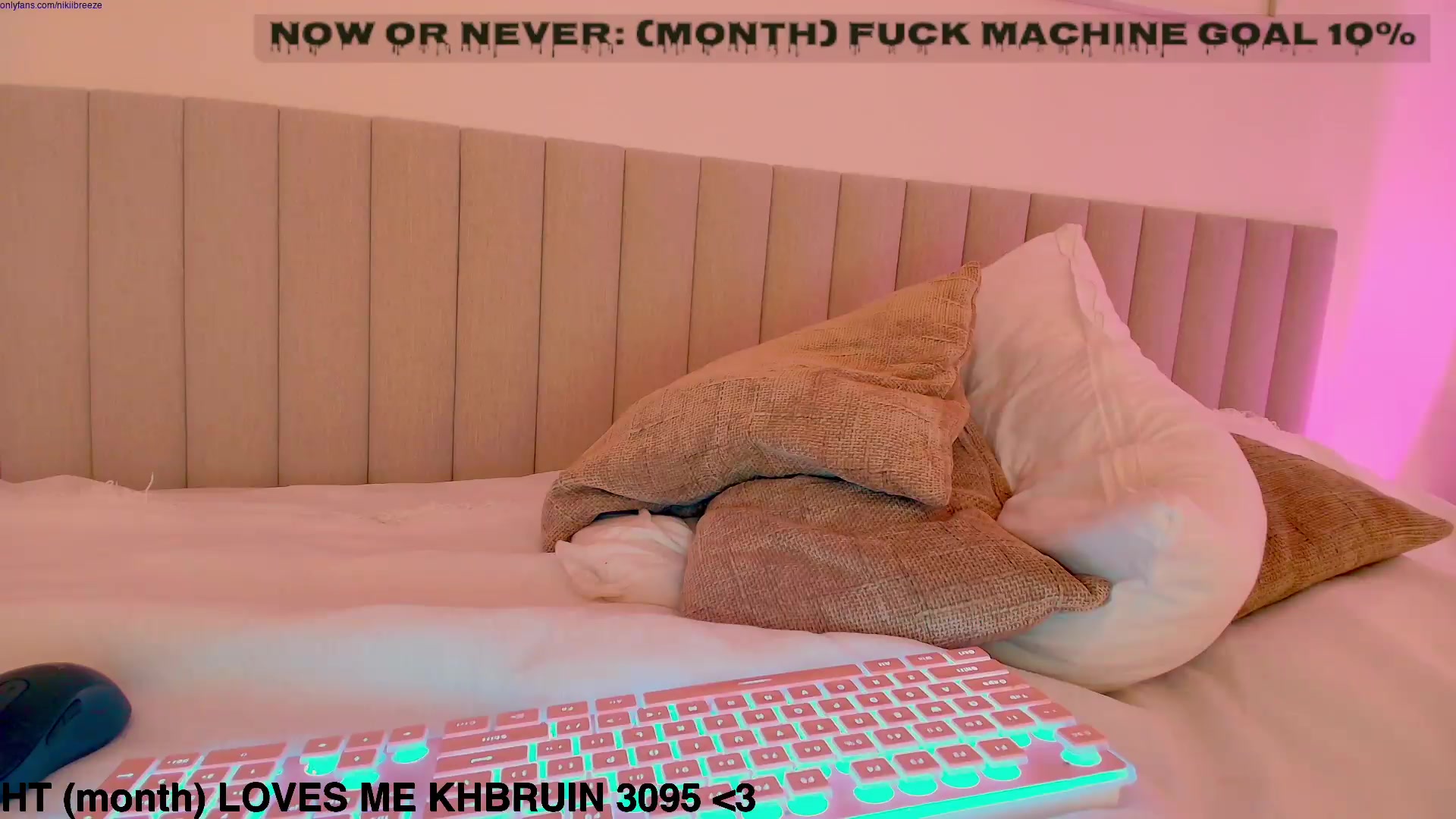Gallery image thumbnail from BubblyTrouble's myfreecams stream on, 09/08/2026, 23:27 image 7 of 20