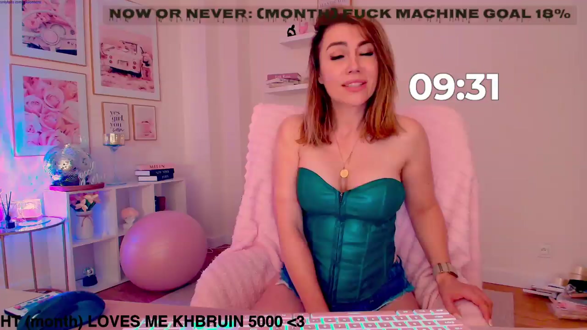 Gallery image thumbnail from BubblyTrouble's myfreecams stream on, 09/16/2026, 10:31 image 14 of 20