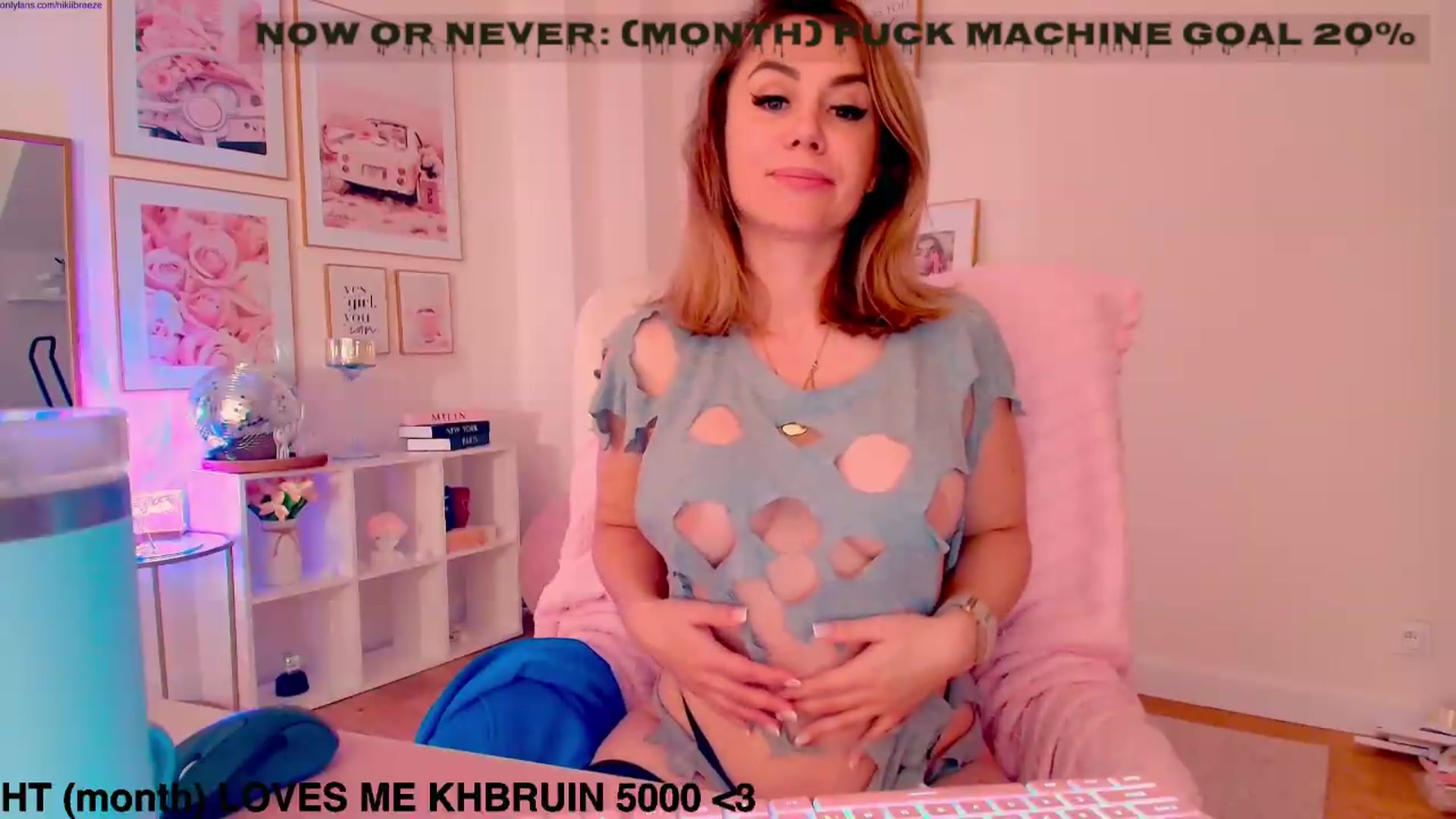 Gallery image thumbnail from BubblyTrouble's myfreecams stream on, 09/18/2026, 09:33 image 10 of 20