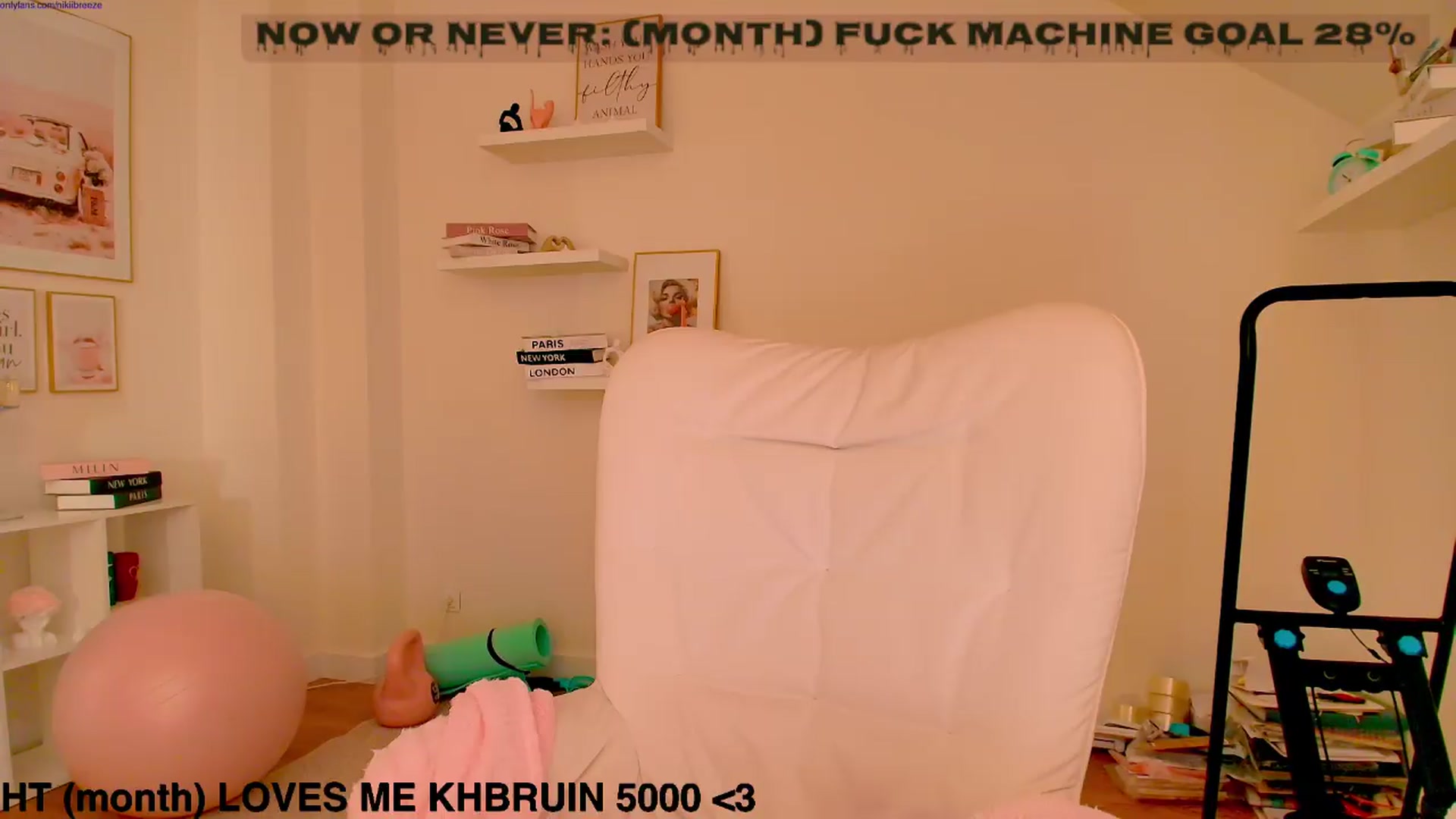 Gallery image thumbnail from BubblyTrouble's myfreecams stream on, 09/20/2026, 09:10 image 16 of 20
