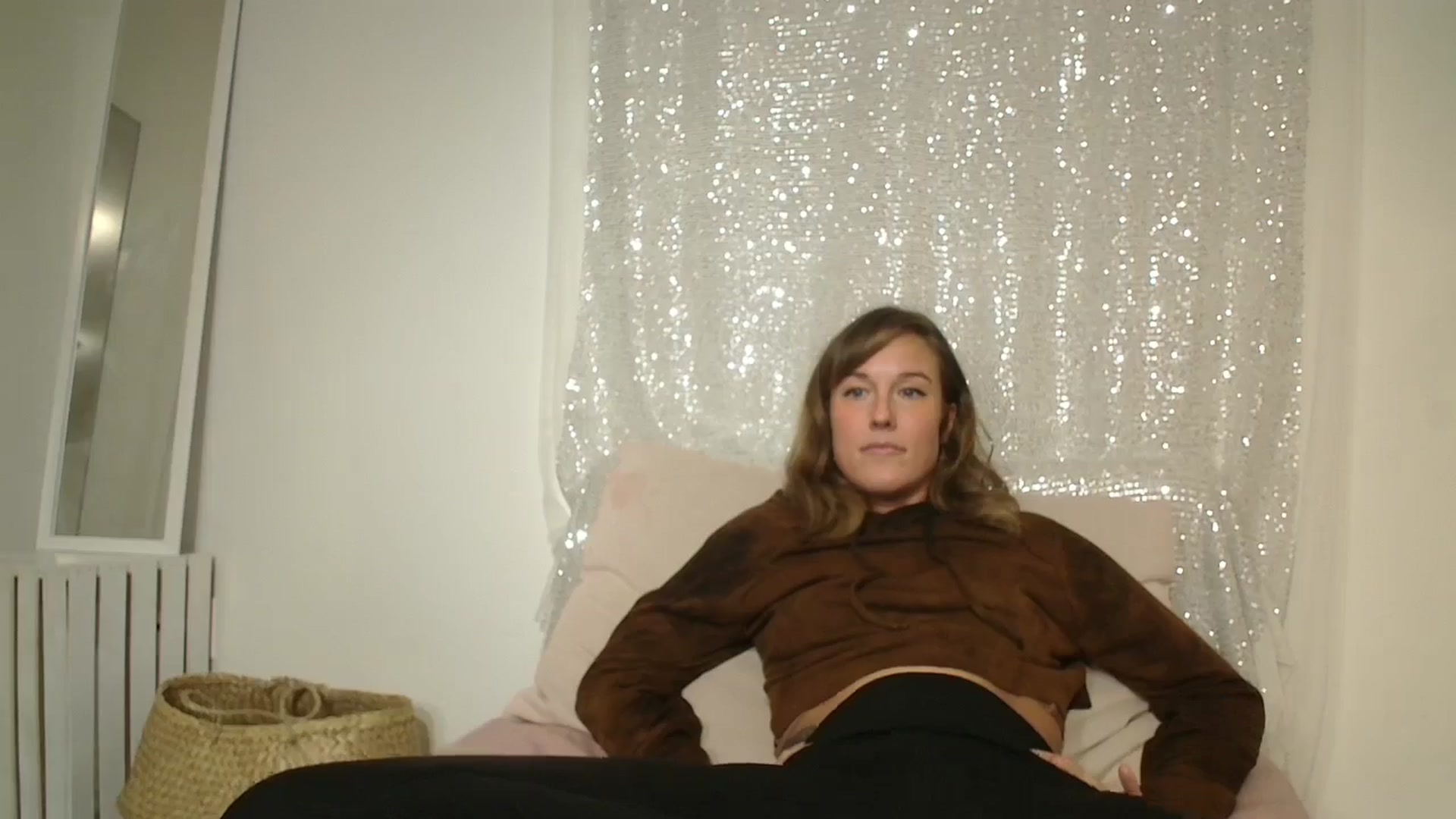 Gallery image thumbnail from BuckinBronco's myfreecams stream on, 11/28/2025, 24:01 image 8 of 20
