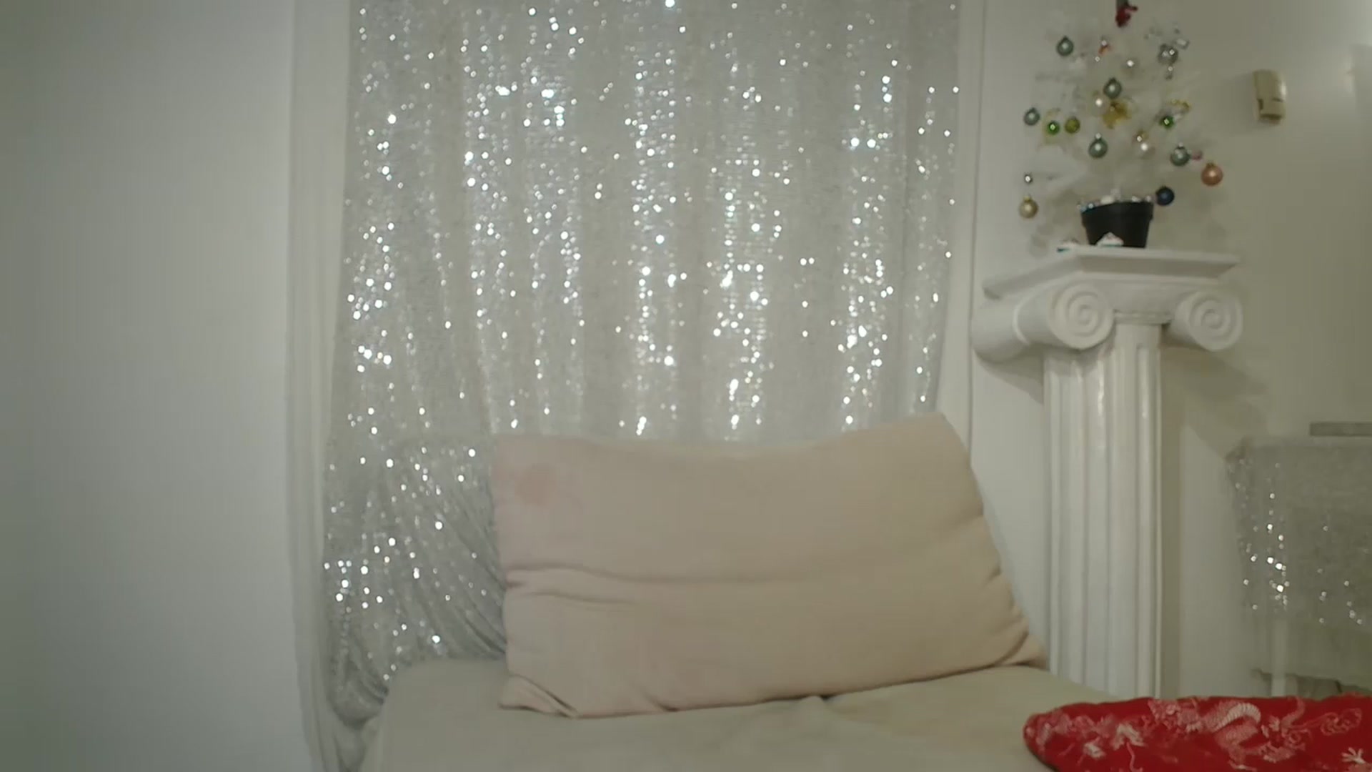 Gallery image thumbnail from BuckinBronco's myfreecams stream on, 12/31/2025, 02:27 image 2 of 20
