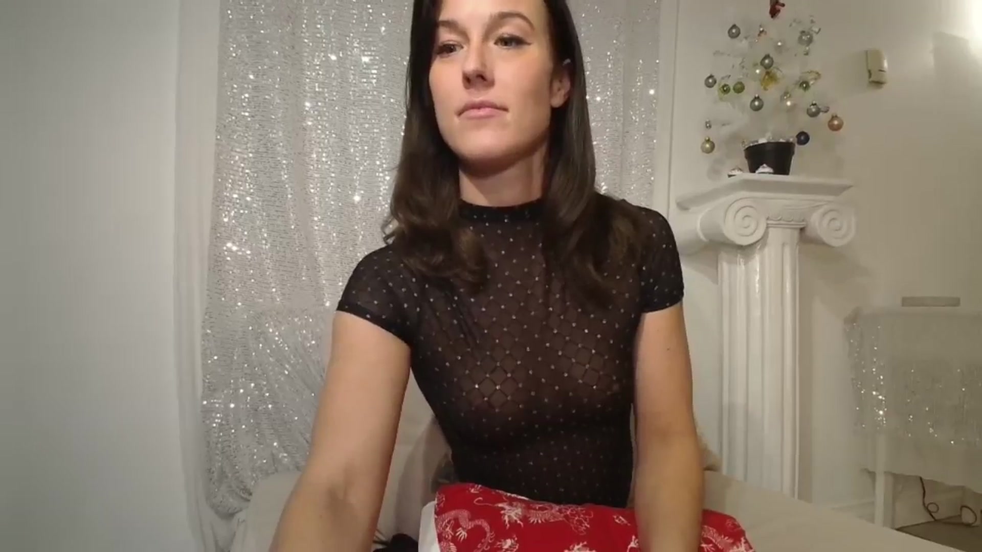 Gallery image thumbnail from BuckinBronco's myfreecams stream on, 12/31/2025, 02:27 image 6 of 20