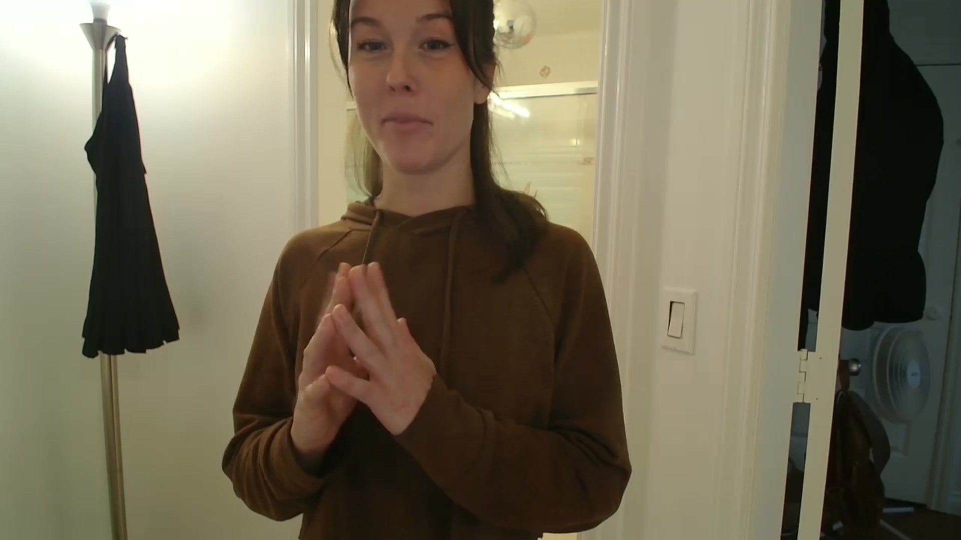 Gallery image thumbnail from BuckinBronco's myfreecams stream on, 01/08/2026, 18:53 image 12 of 20