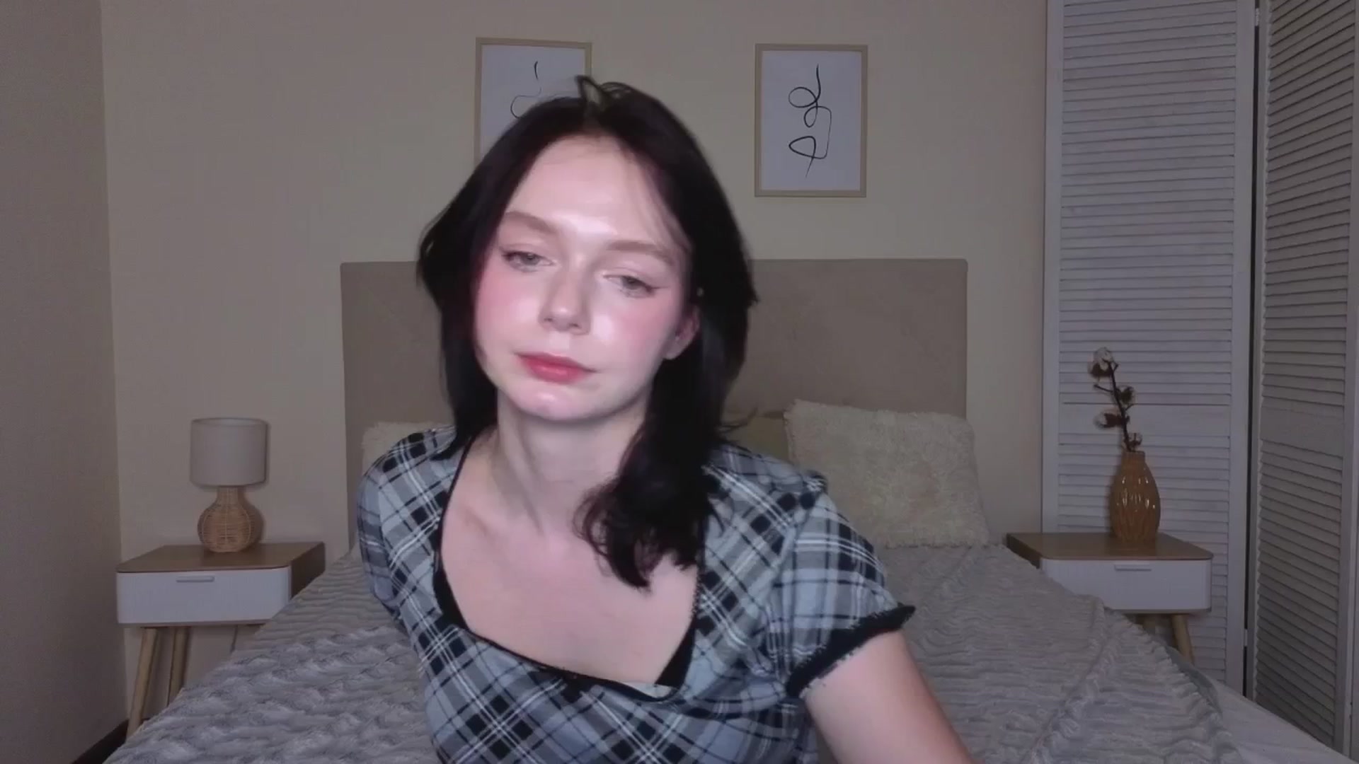 Gallery image thumbnail from Bucks_bunny's myfreecams stream on, 01/11/2026, 12:45 image 15 of 20
