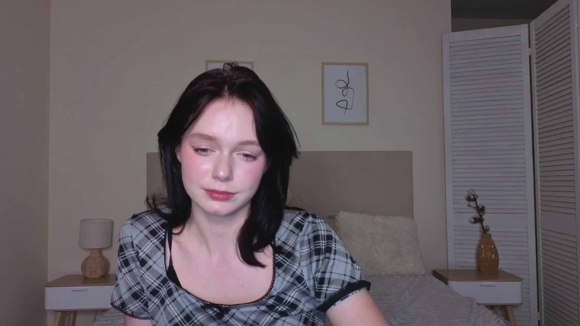 Gallery image thumbnail from Bucks_bunny's myfreecams stream on, 01/11/2026, 12:45 image 3 of 20