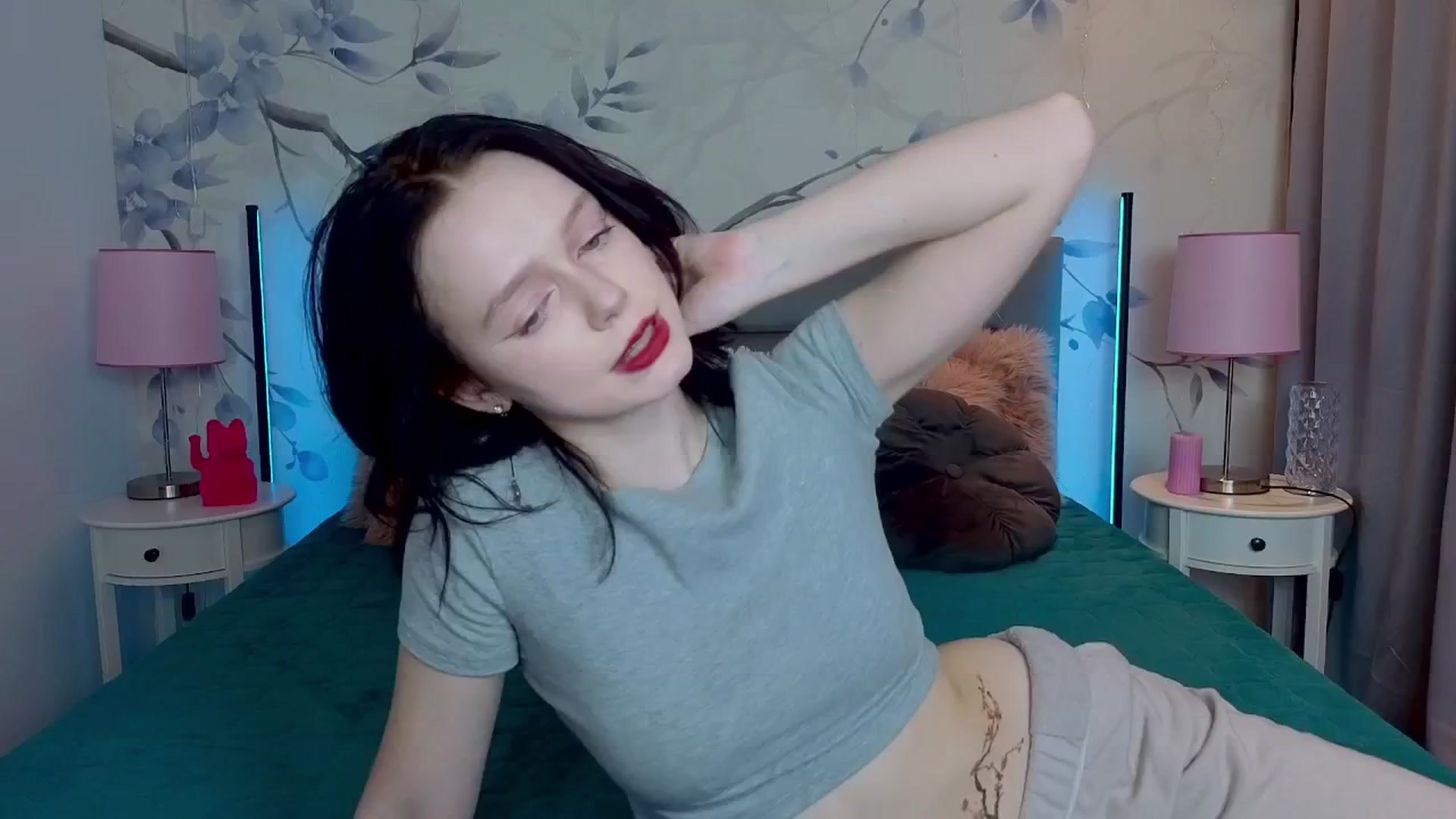 Gallery image thumbnail from Bucks_bunny's myfreecams stream on, 02/17/2026, 24:25 image 14 of 20