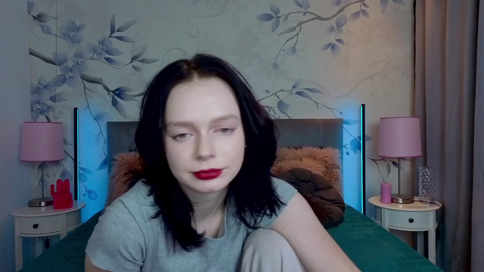 Gallery image thumbnail from Bucks_bunny's myfreecams stream on, 02/17/2026, 24:25 image 1 of 20