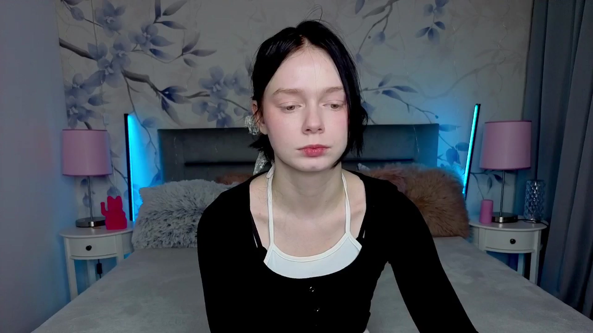 Gallery image thumbnail from Bucks_bunny's myfreecams stream on, 02/24/2026, 24:09 image 4 of 20