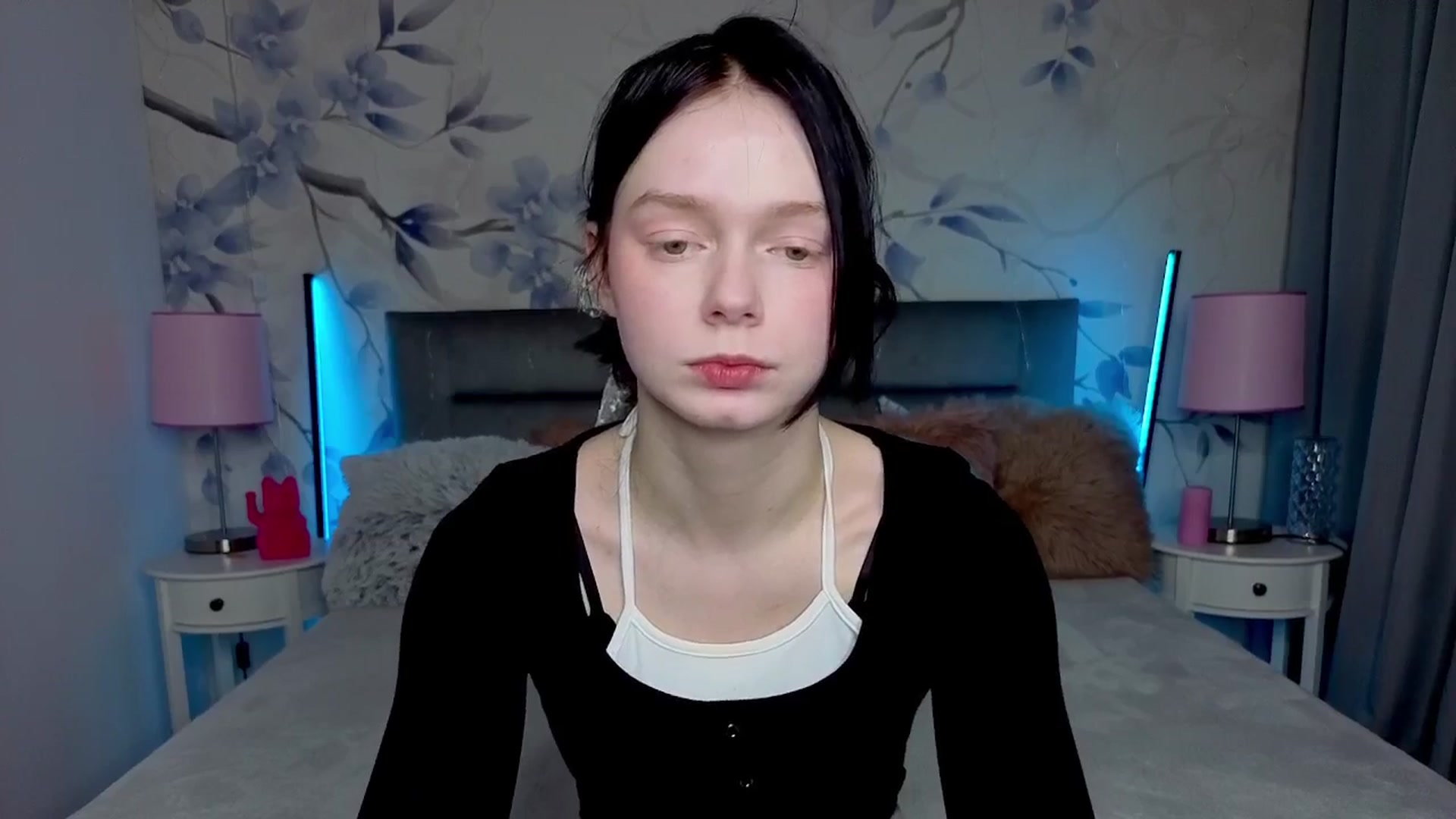 Gallery image thumbnail from Bucks_bunny's myfreecams stream on, 02/24/2026, 24:09 image 3 of 20