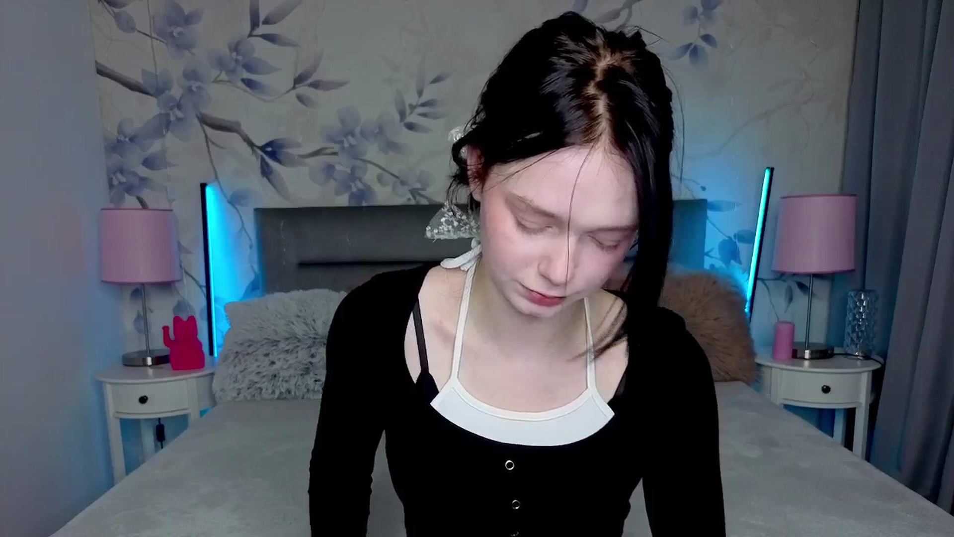 Gallery image thumbnail from Bucks_bunny's myfreecams stream on, 02/24/2026, 24:50 image 9 of 20