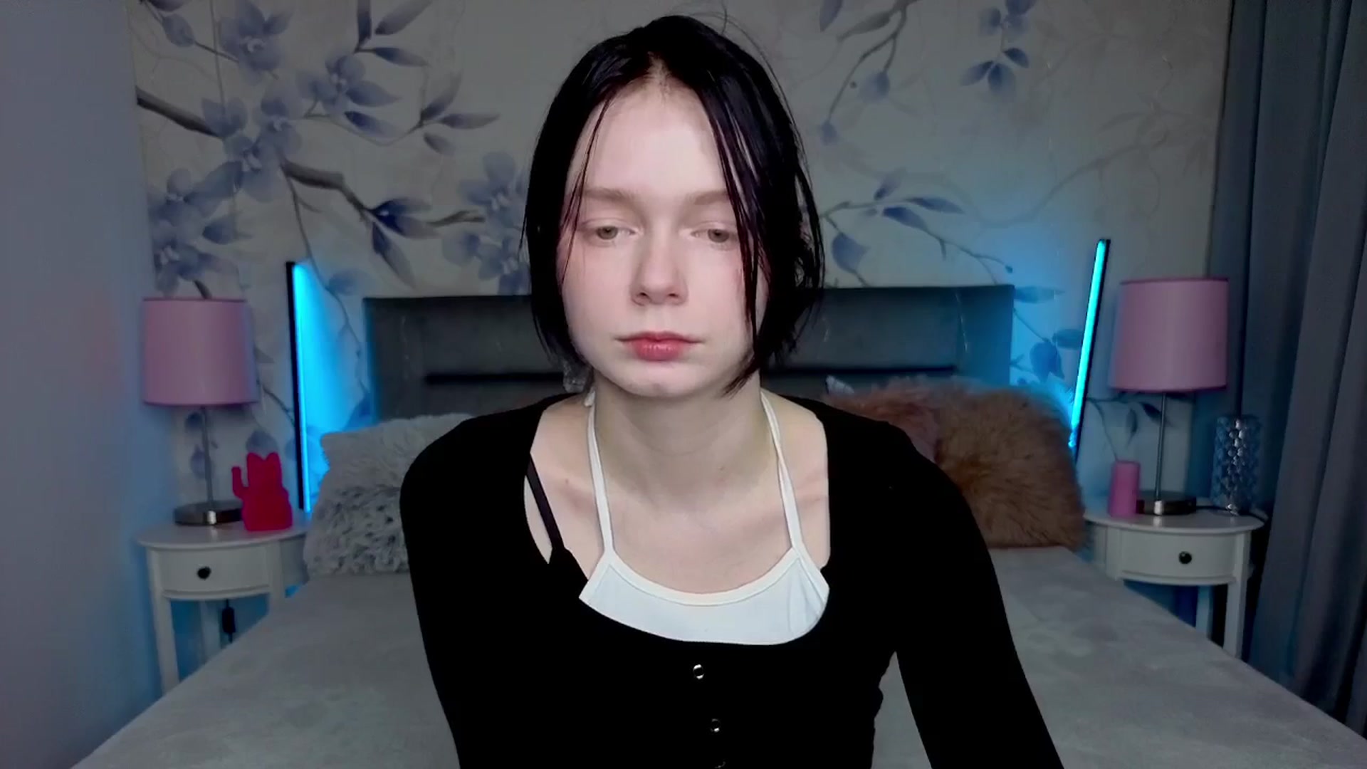 Gallery image thumbnail from Bucks_bunny's myfreecams stream on, 02/24/2026, 24:50 image 6 of 20