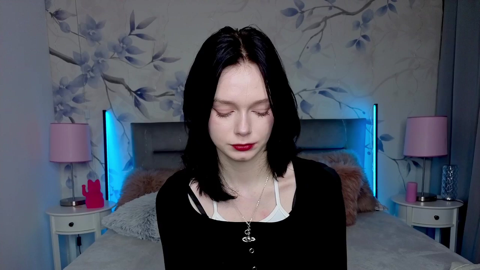 Gallery image thumbnail from Bucks_bunny's myfreecams stream on, 02/25/2026, 24:51 image 1 of 20
