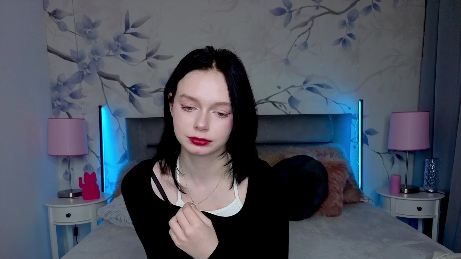 Gallery image thumbnail from Bucks_bunny's myfreecams stream on, 02/25/2026, 24:51 image 7 of 20